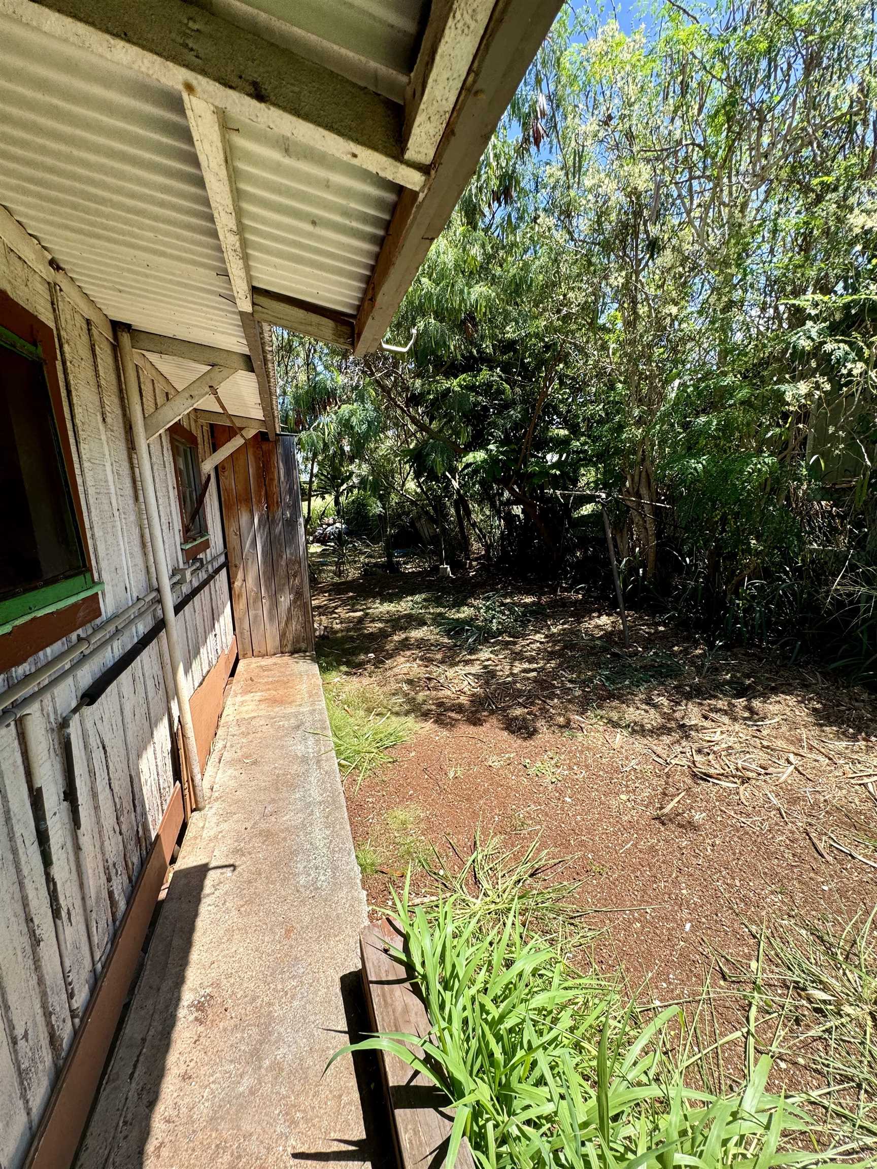 1700 Okana St Property Photo 23