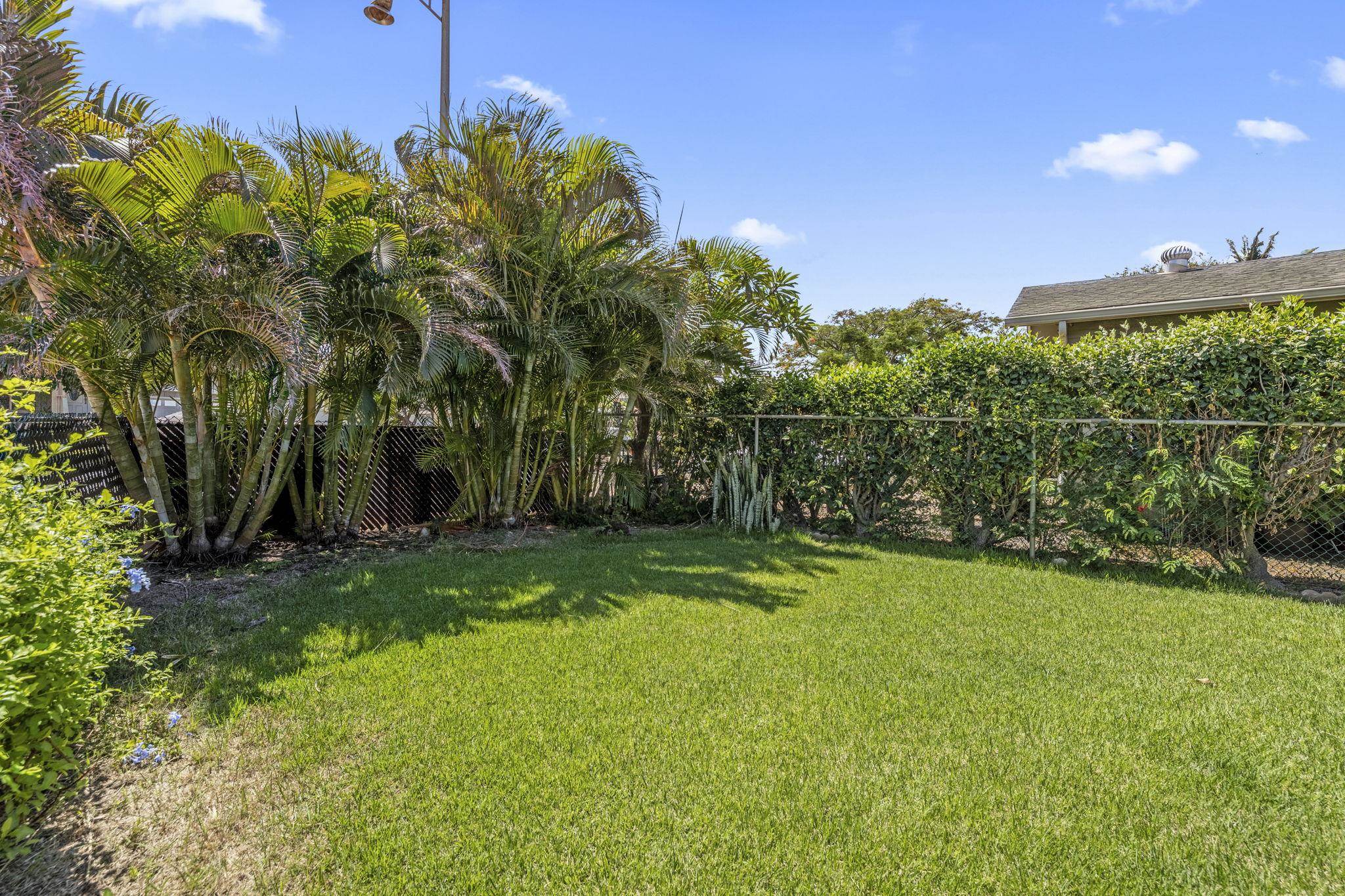 232 N Opio Pl Property Photo 4