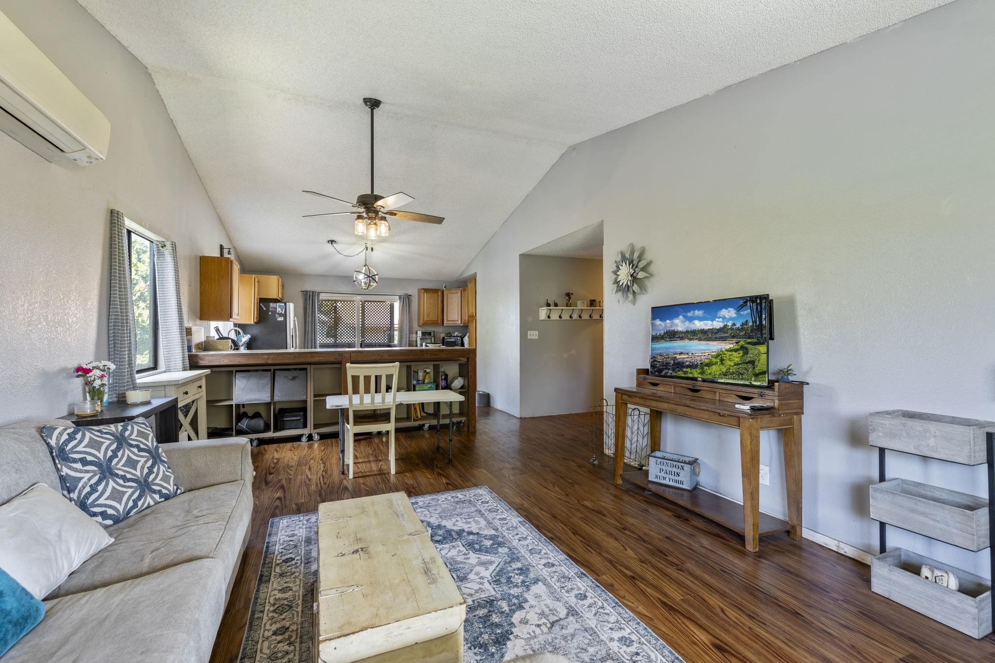 232 N Opio Pl Property Photo 6
