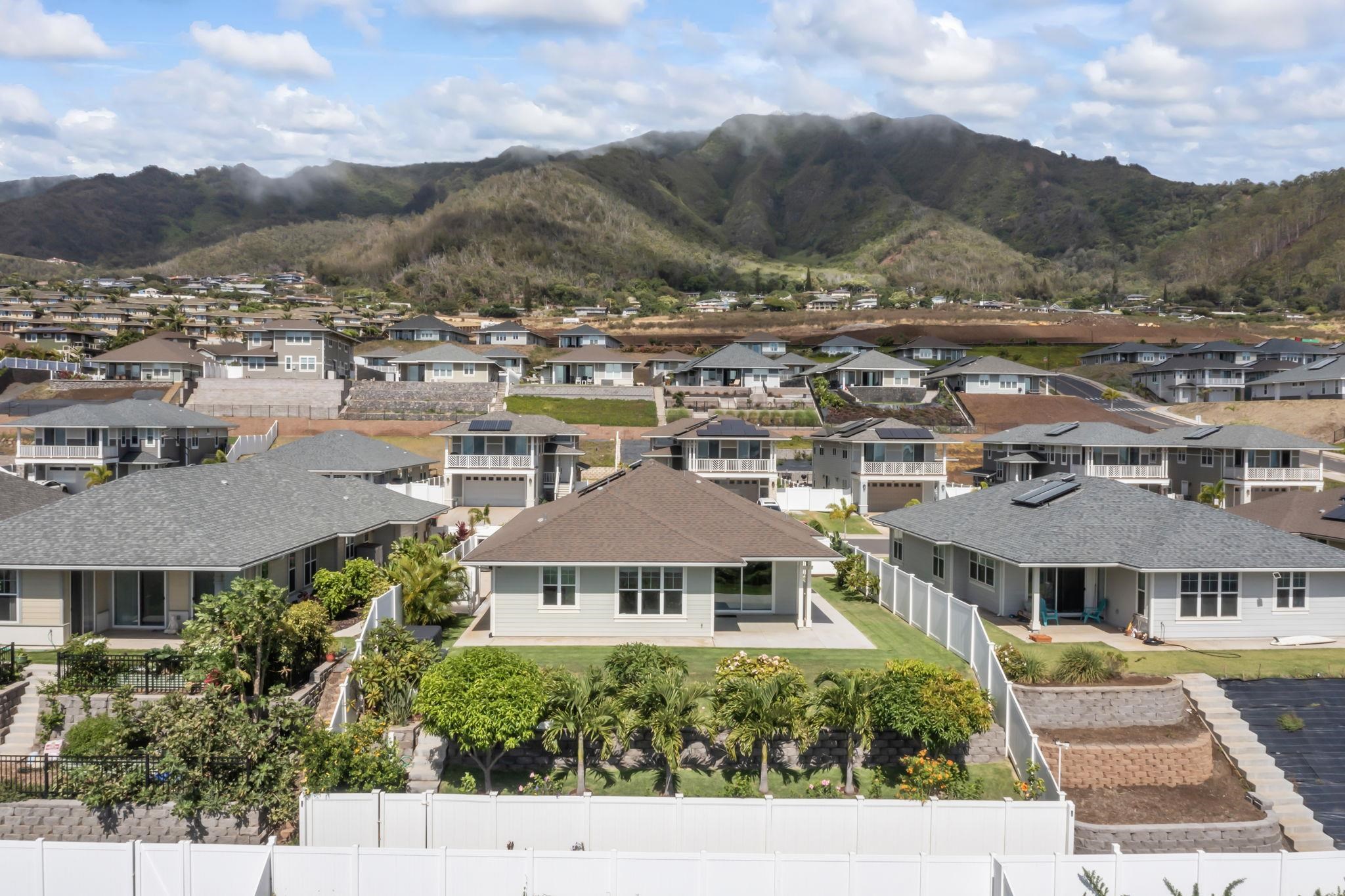 115 Nanu Pl Property Photo 3