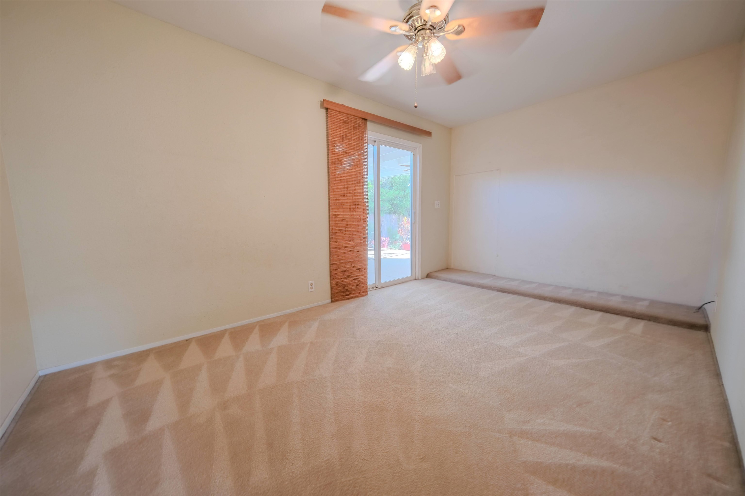 356 Hoalike St Property Photo 6