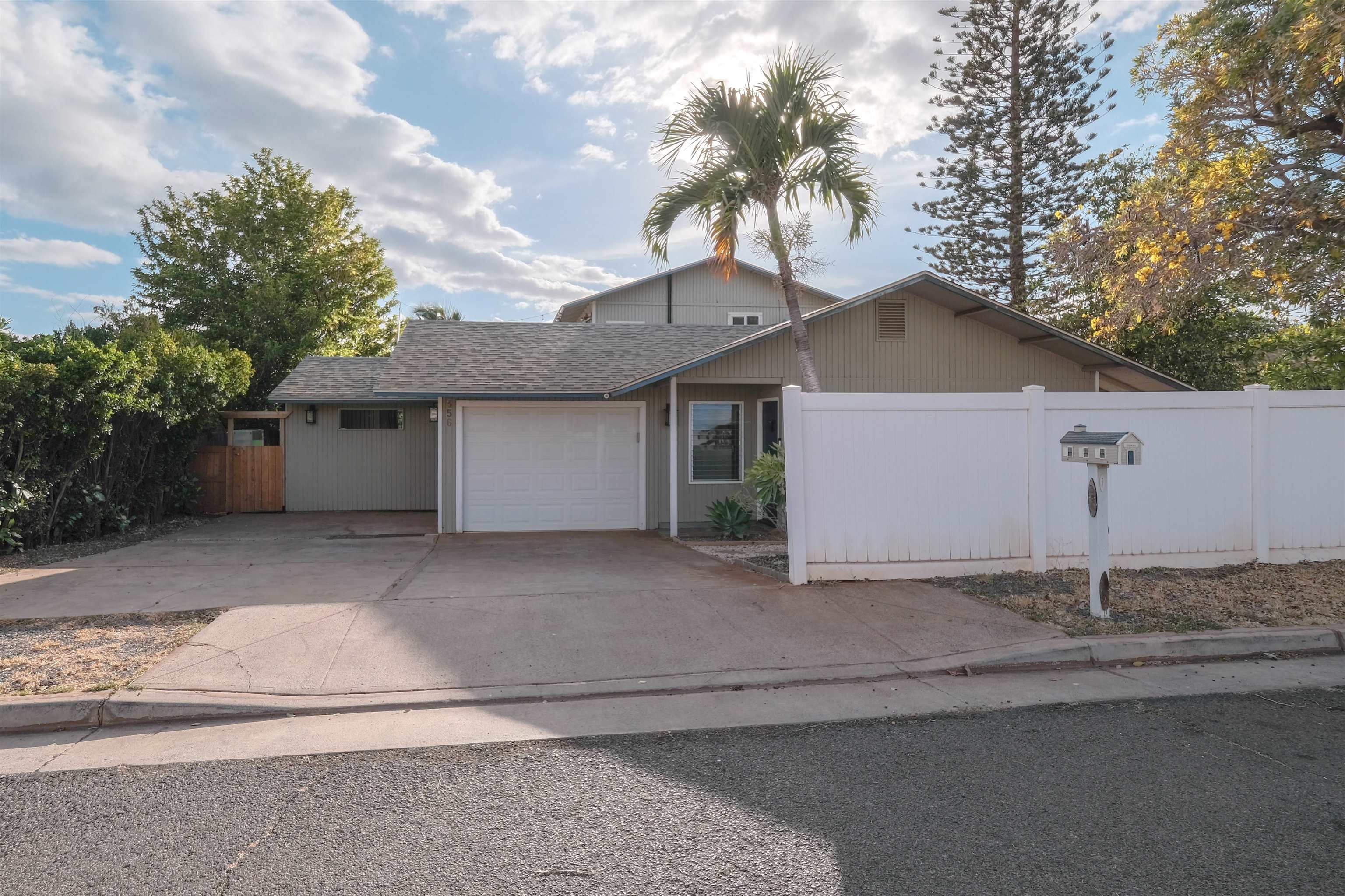 356 Hoalike St Property Photo 31