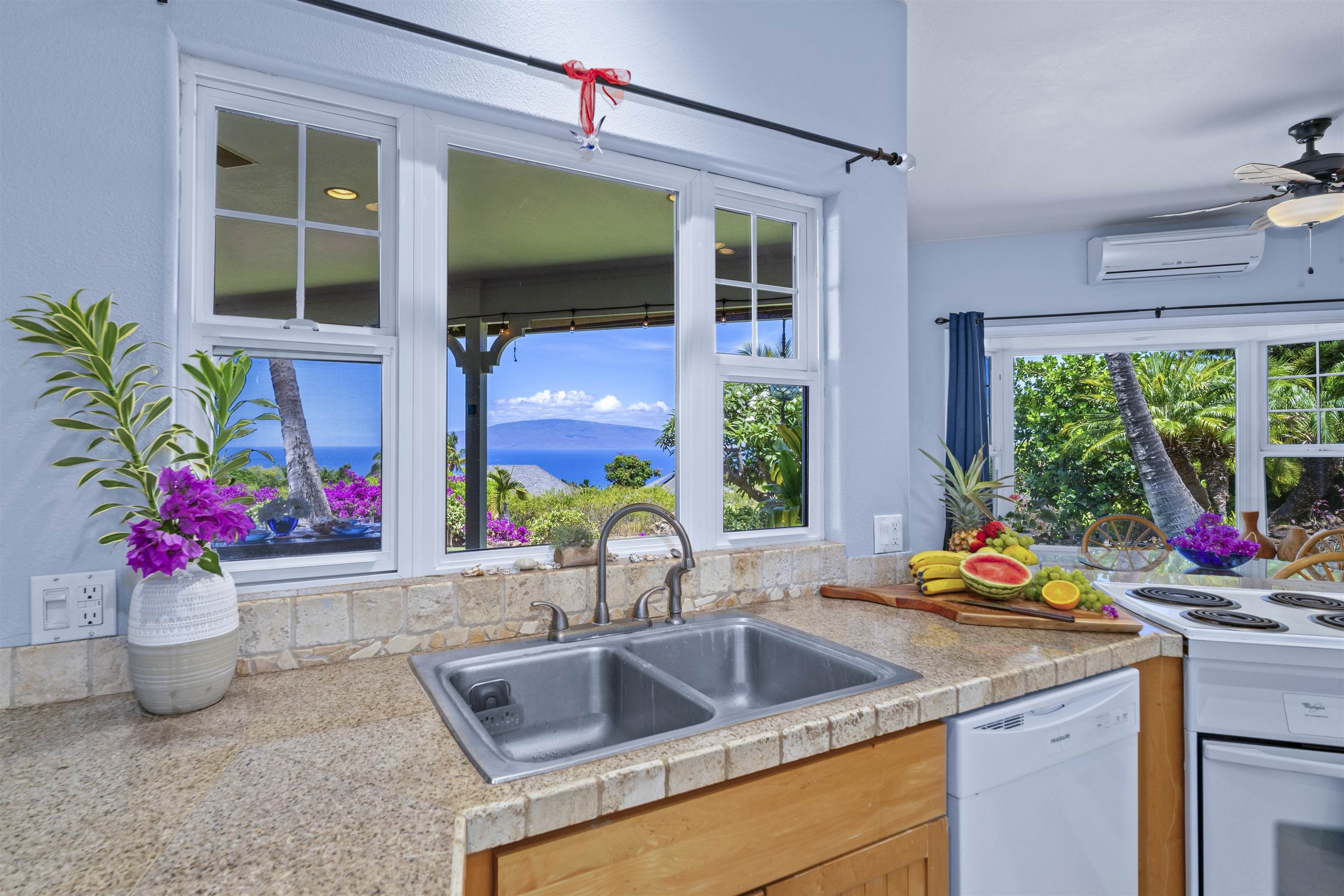 23 W Huapala Pl Property Photo 5