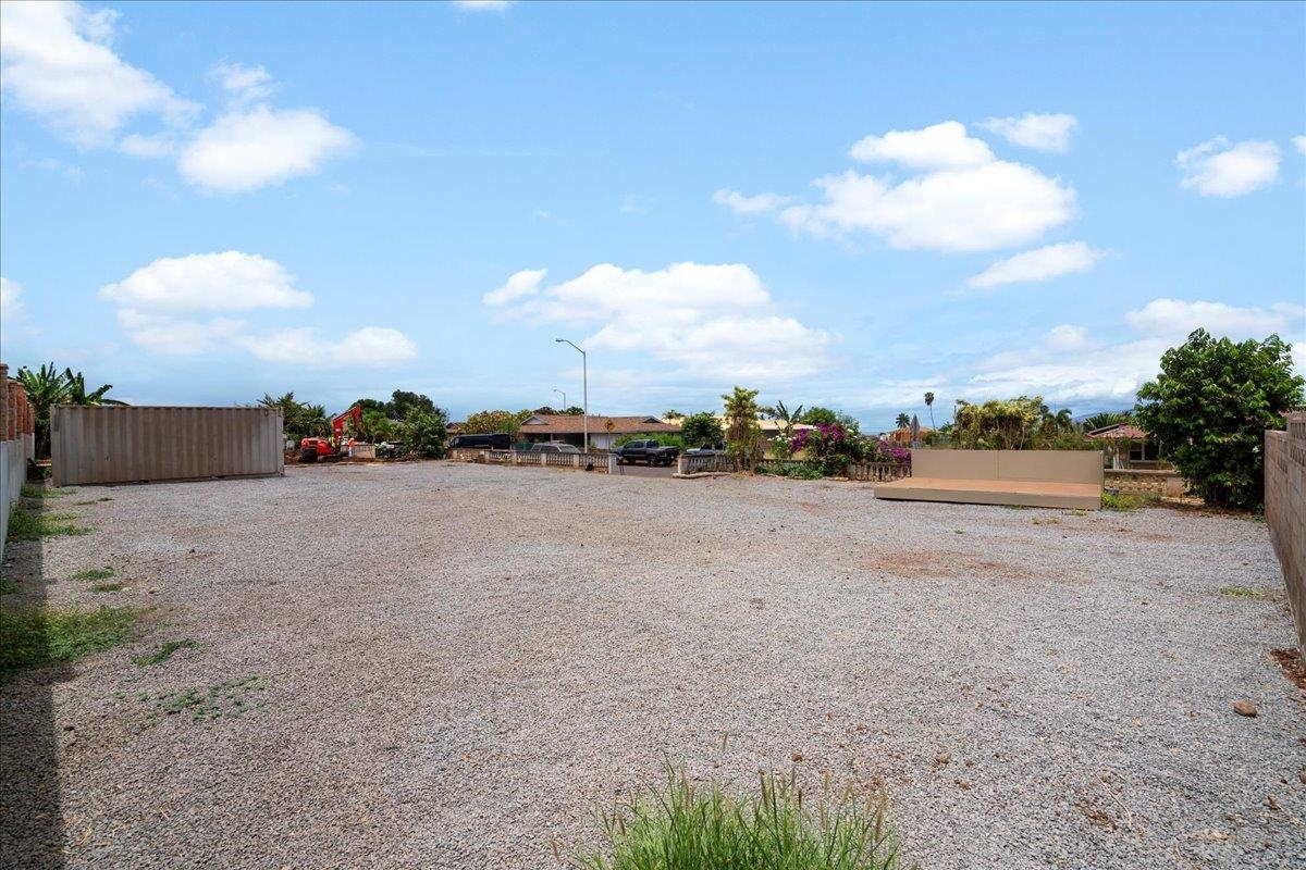 418 Waine'e St Property Photo 9