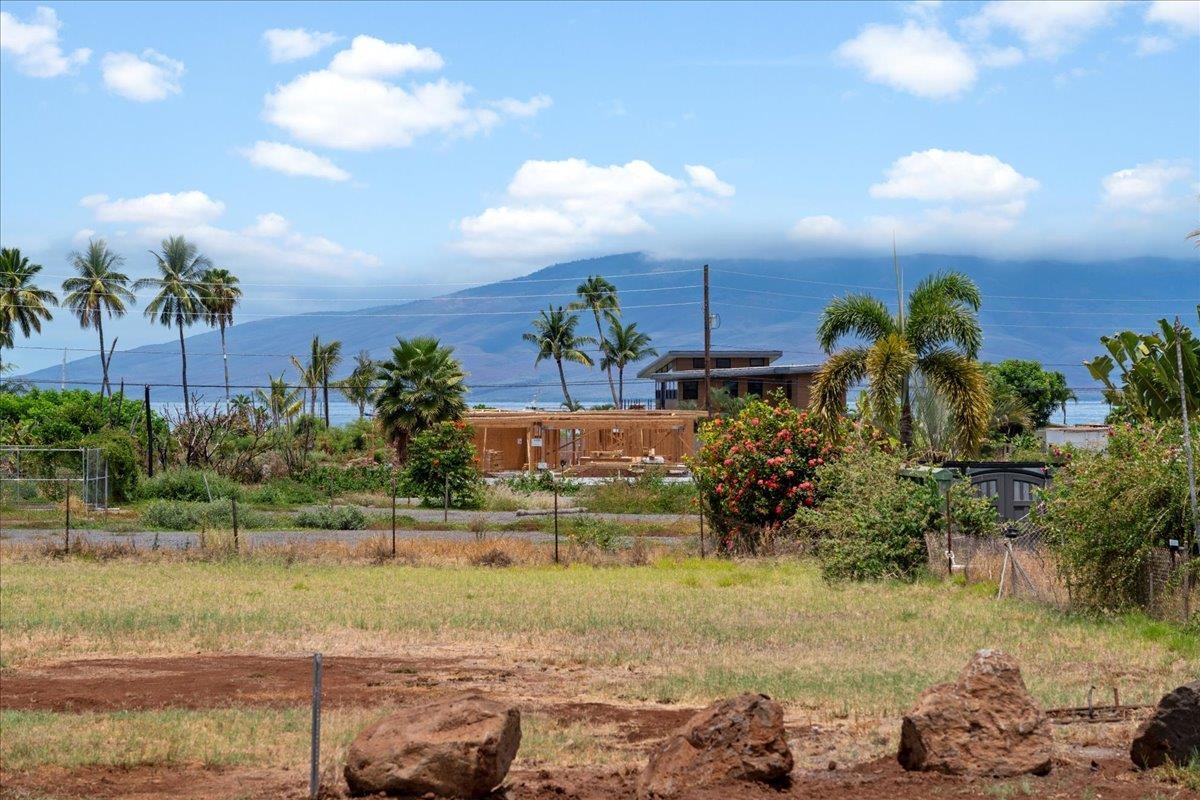 418 Waine'e St Property Photo 14