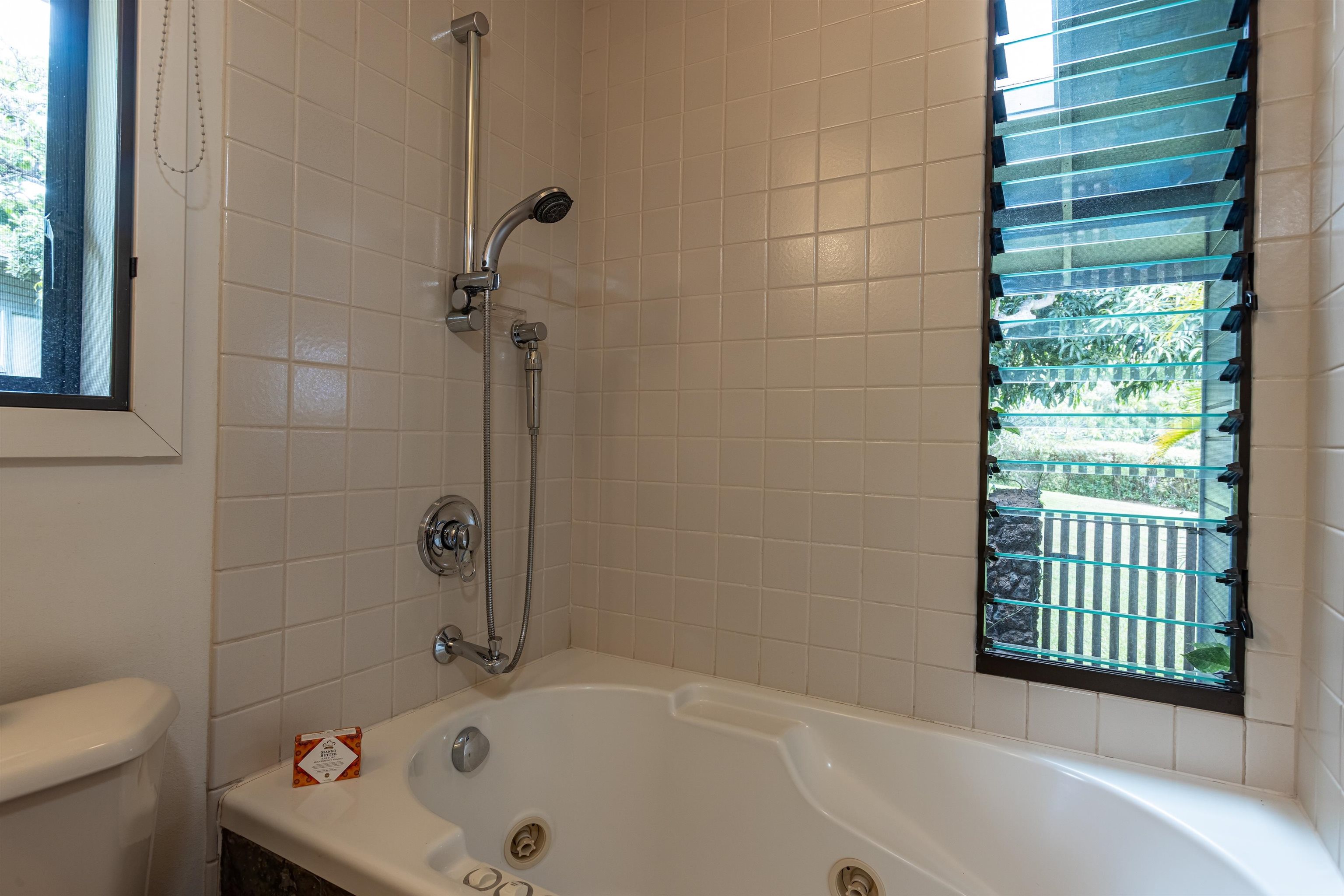 1195 Omaopio Rd Property Photo 26