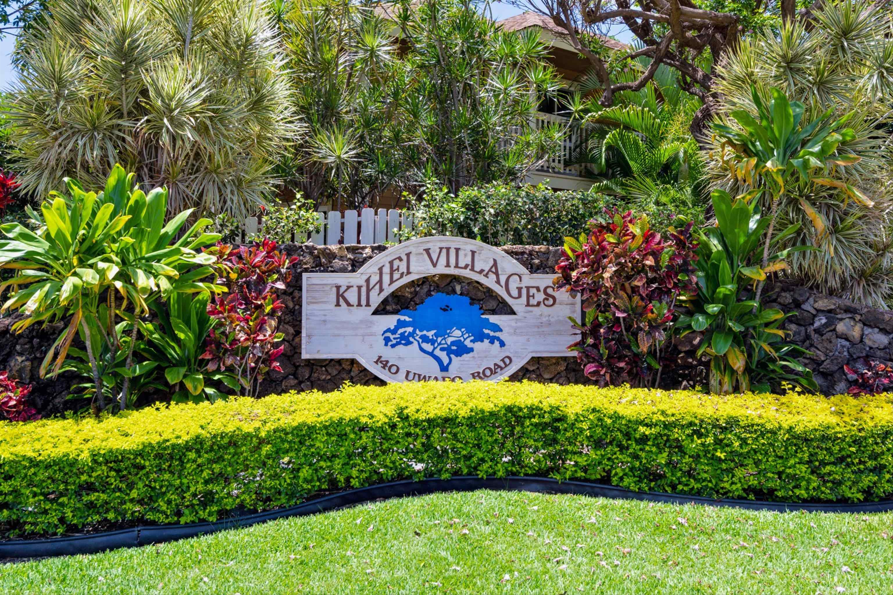 140 Uwapo Rd Property Photo 33