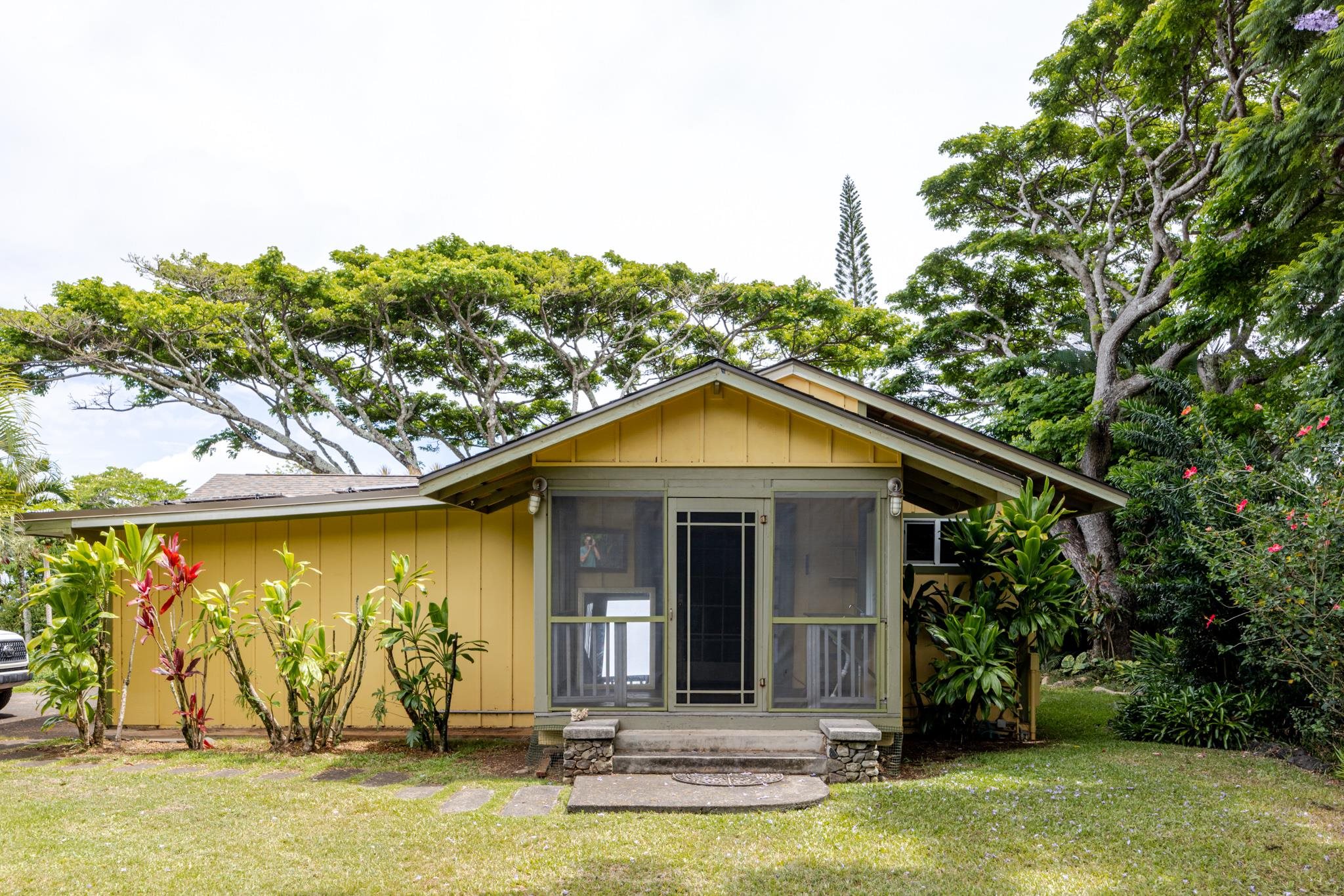 1220 W Kuiaha Rd Property Photo 34