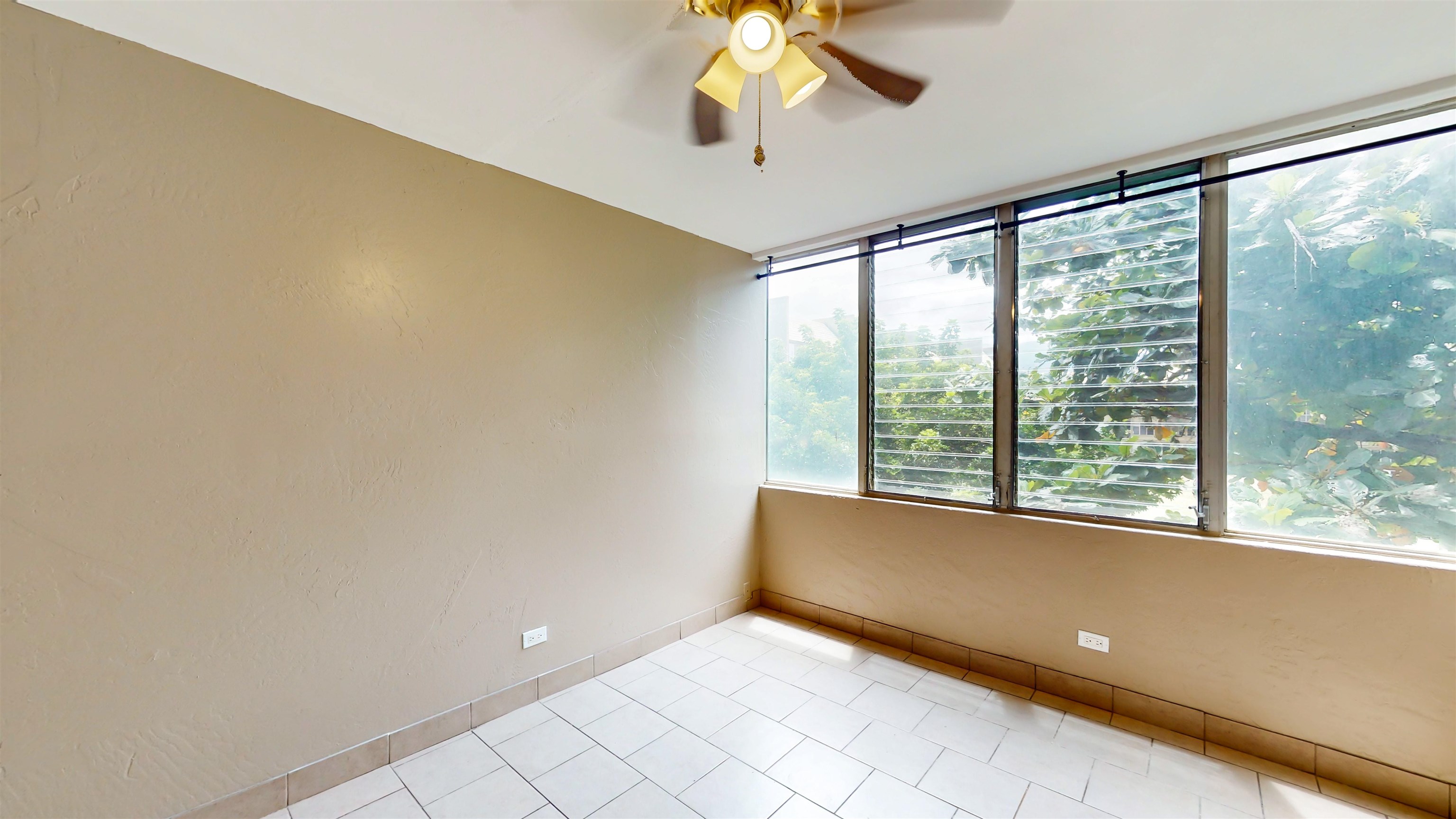 111 Kahului Beach Rd Property Photo 6