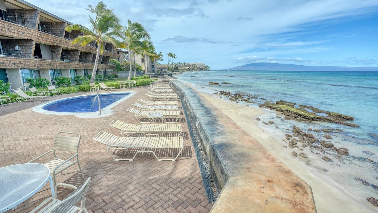 3741 Lower Honoapiilani Rd Property Photo 15