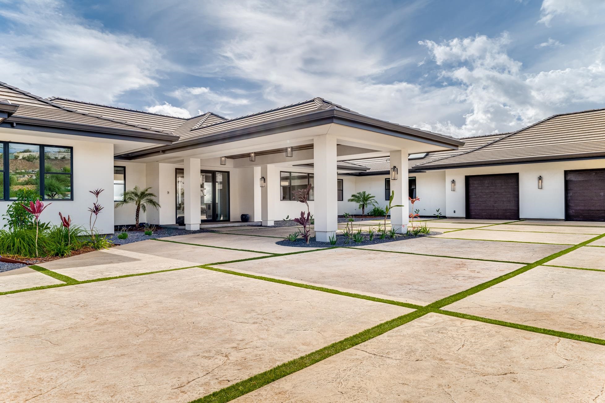 100 Kalelemuku Pl Property Photo 2