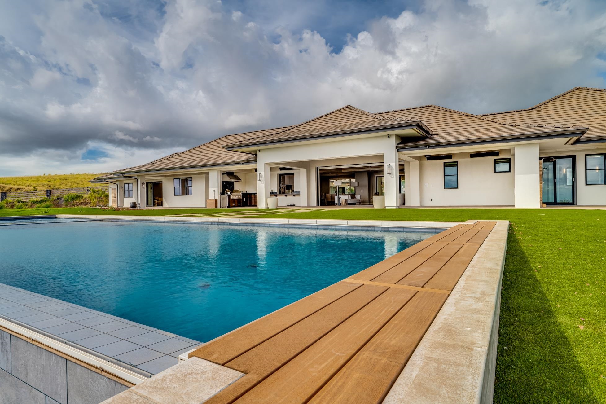 100 Kalelemuku Pl Property Photo 5