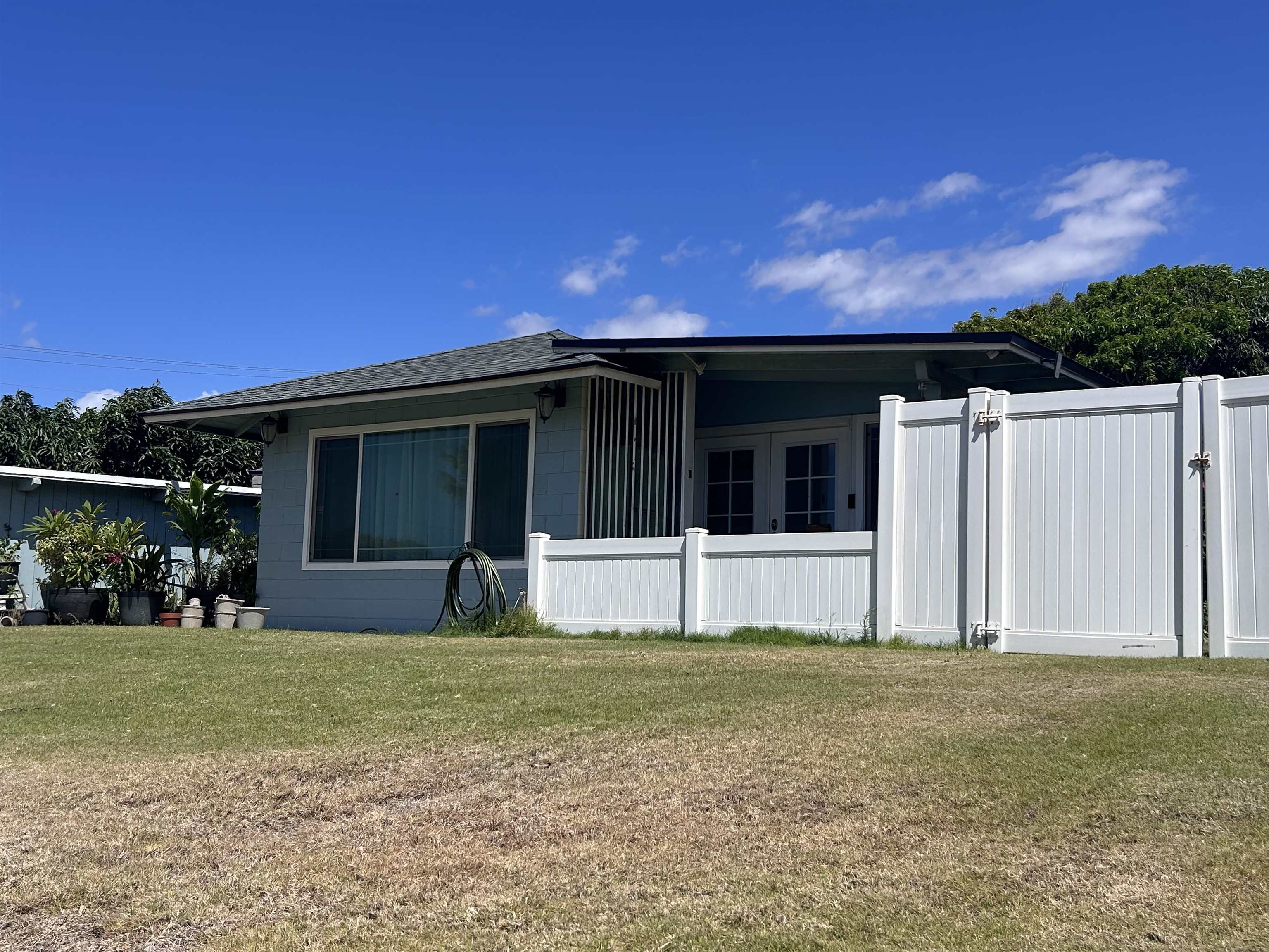 129 Niihau St Property Photo 3