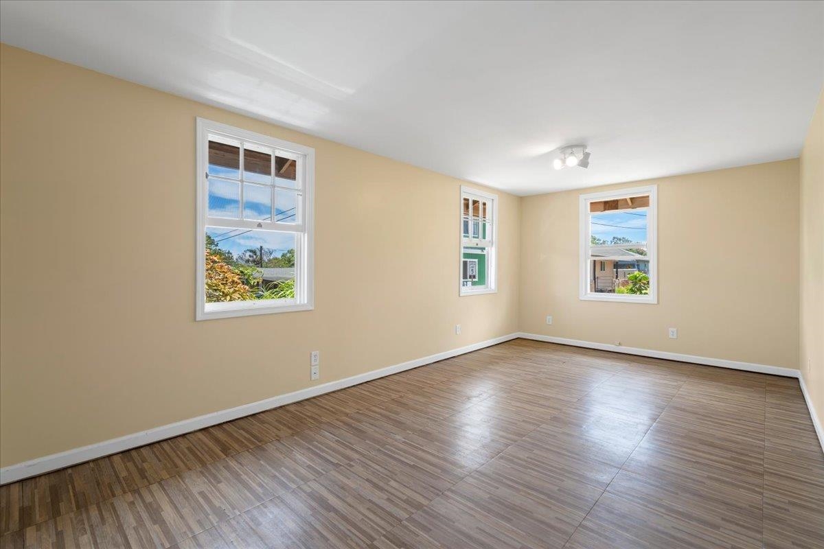 752 Noholani St Property Photo 24