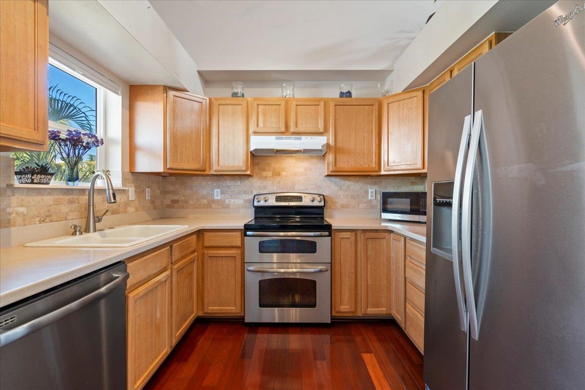 25 Heather Ln Property Photo 6