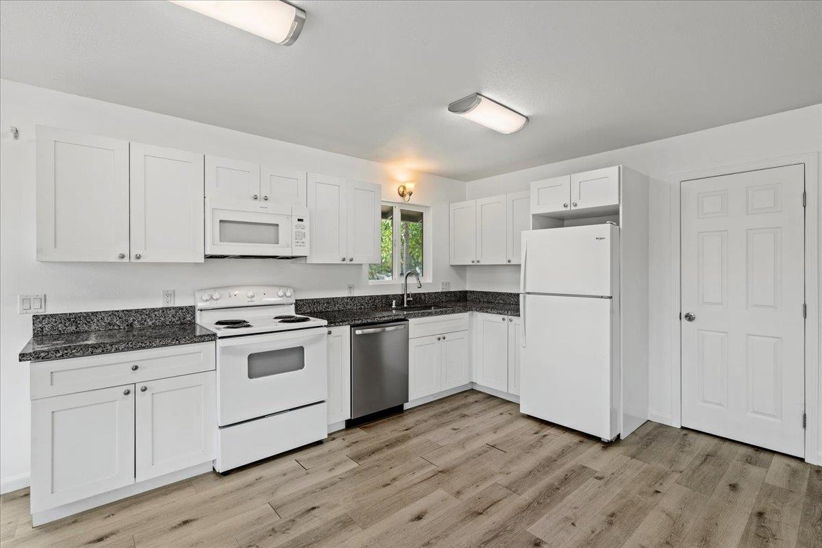 193 Akai St Property Photo 8