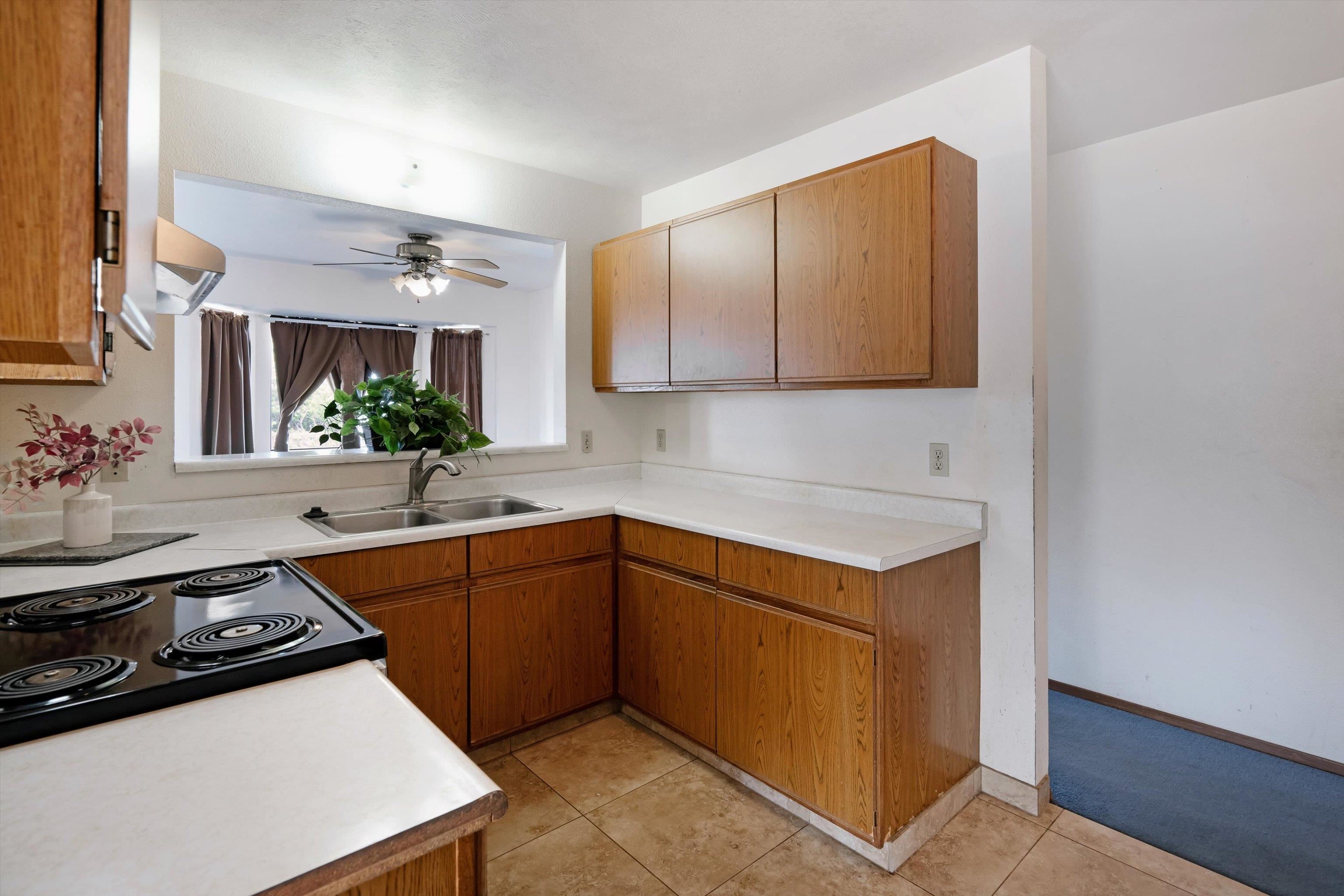 787 Paniolo Pl Property Photo 14