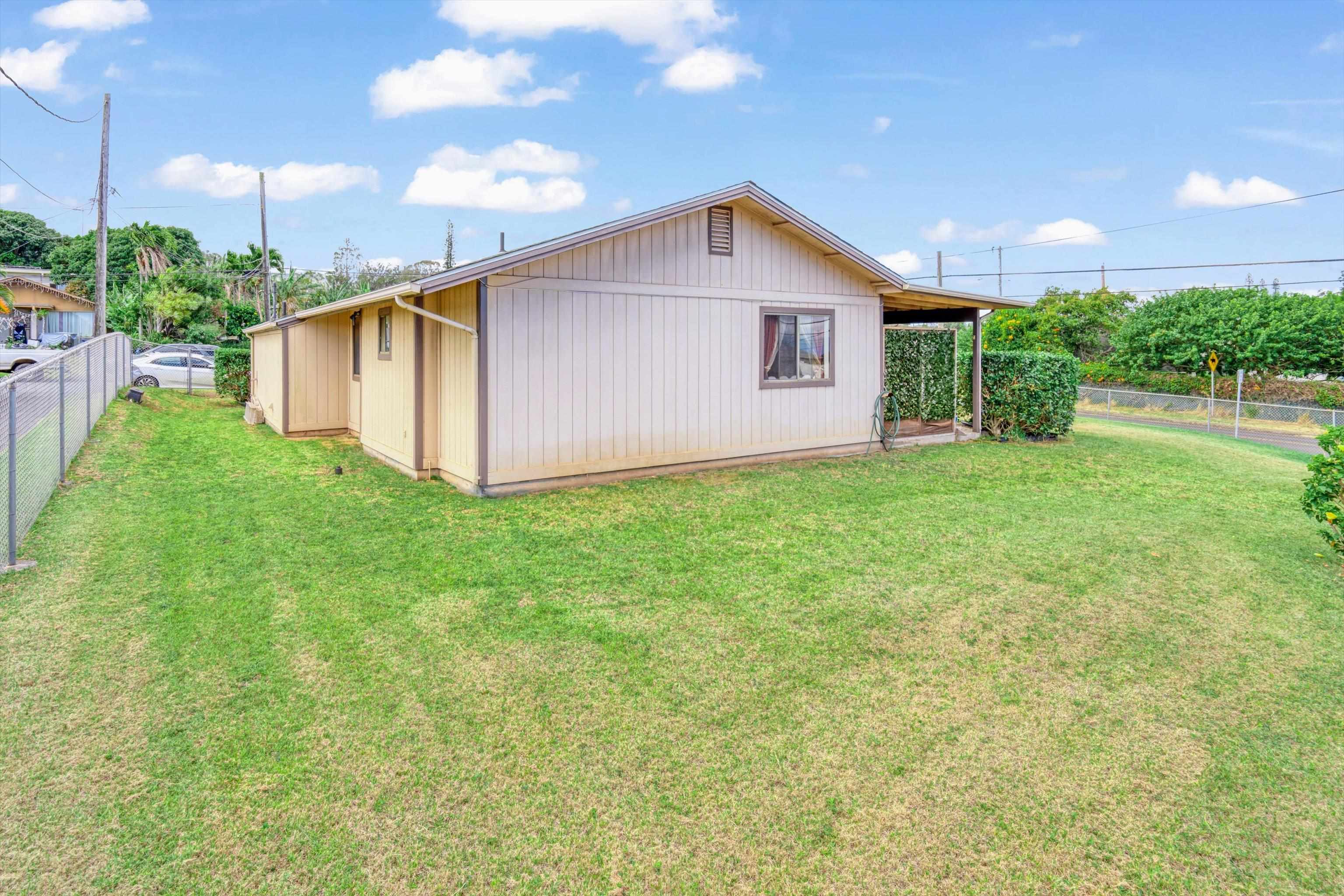 787 Paniolo Pl Property Photo 34