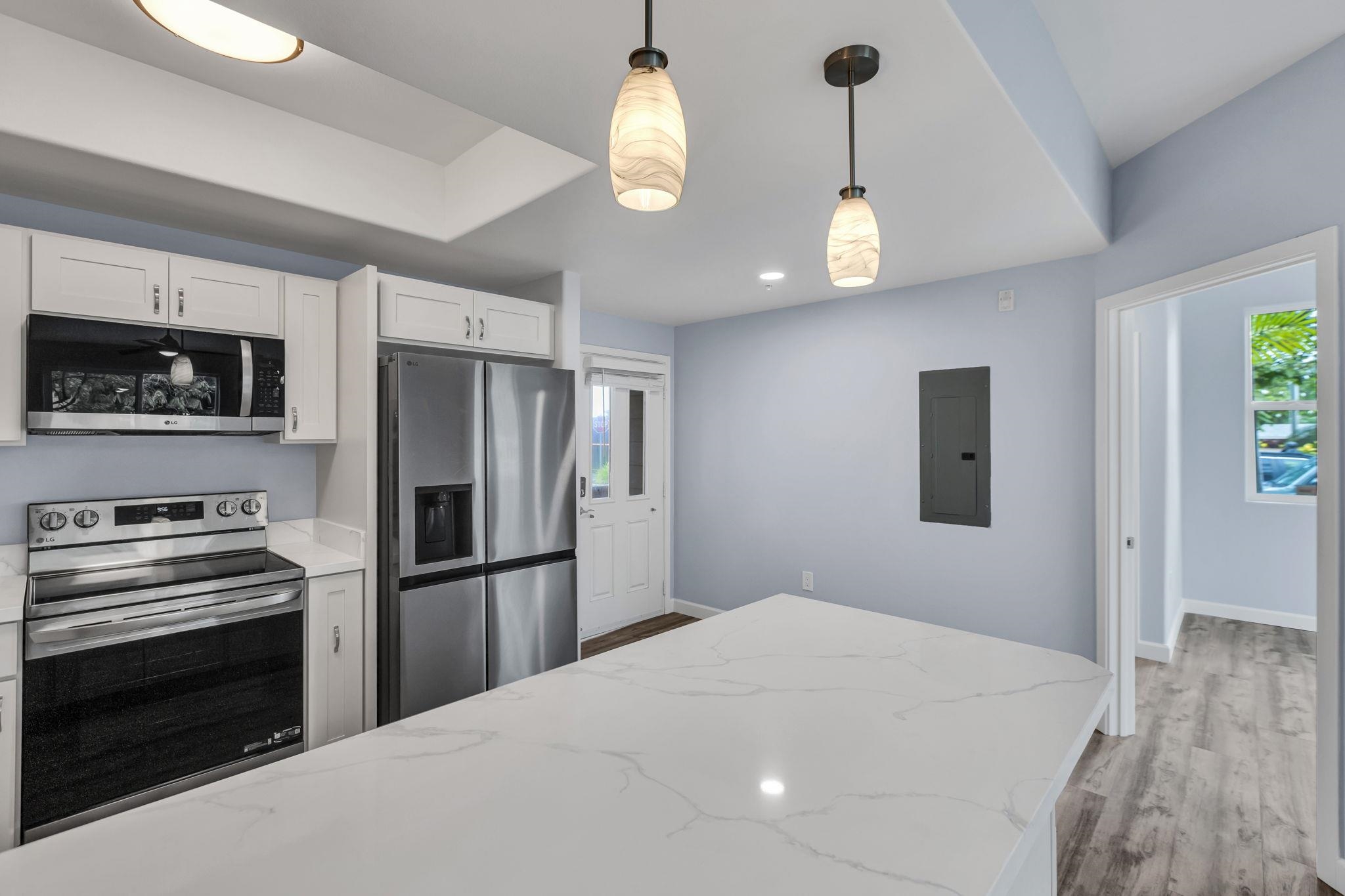 15 E Kuu Aku Ln Property Photo 15