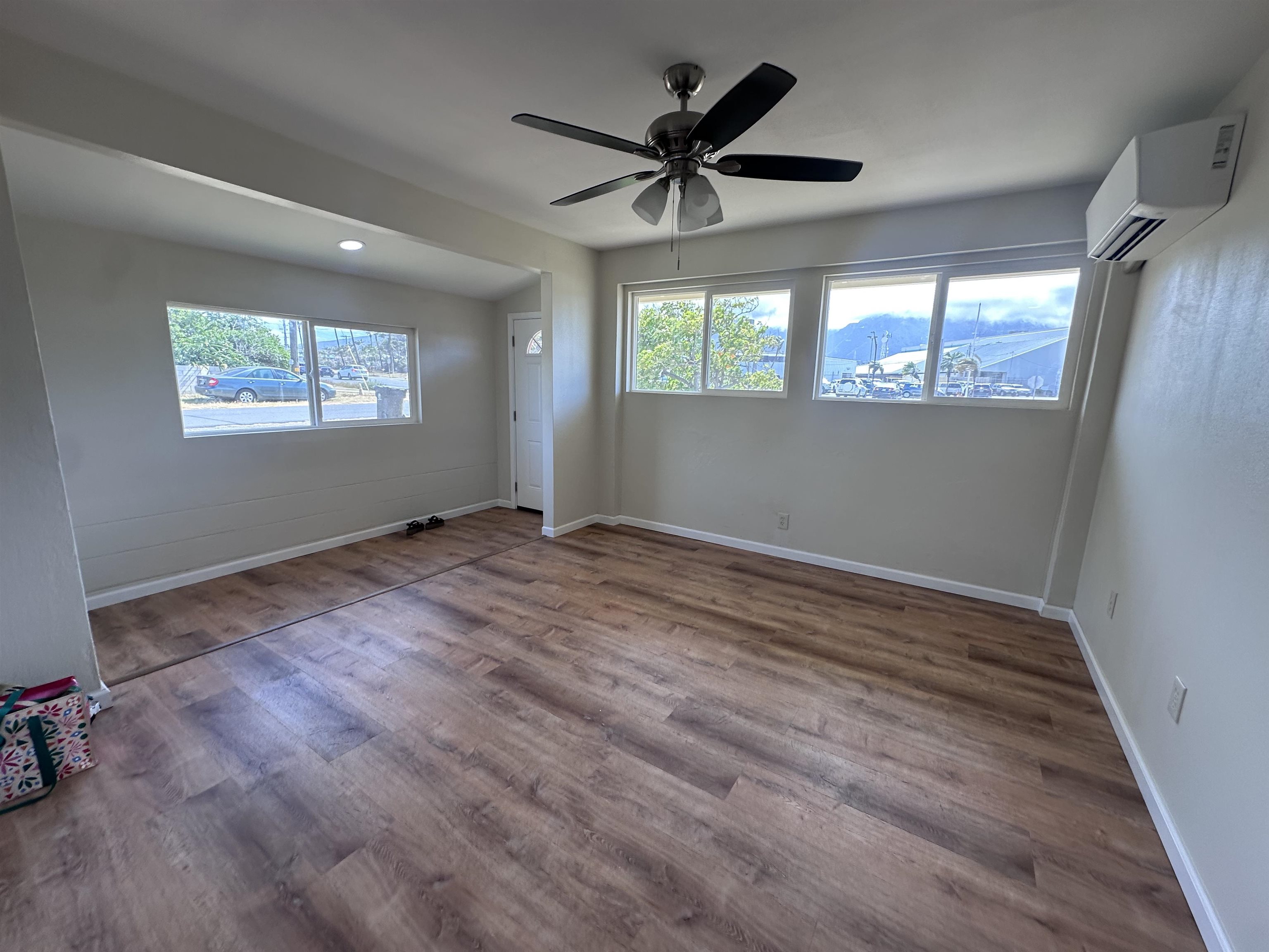 192 Alehele St Property Photo 2