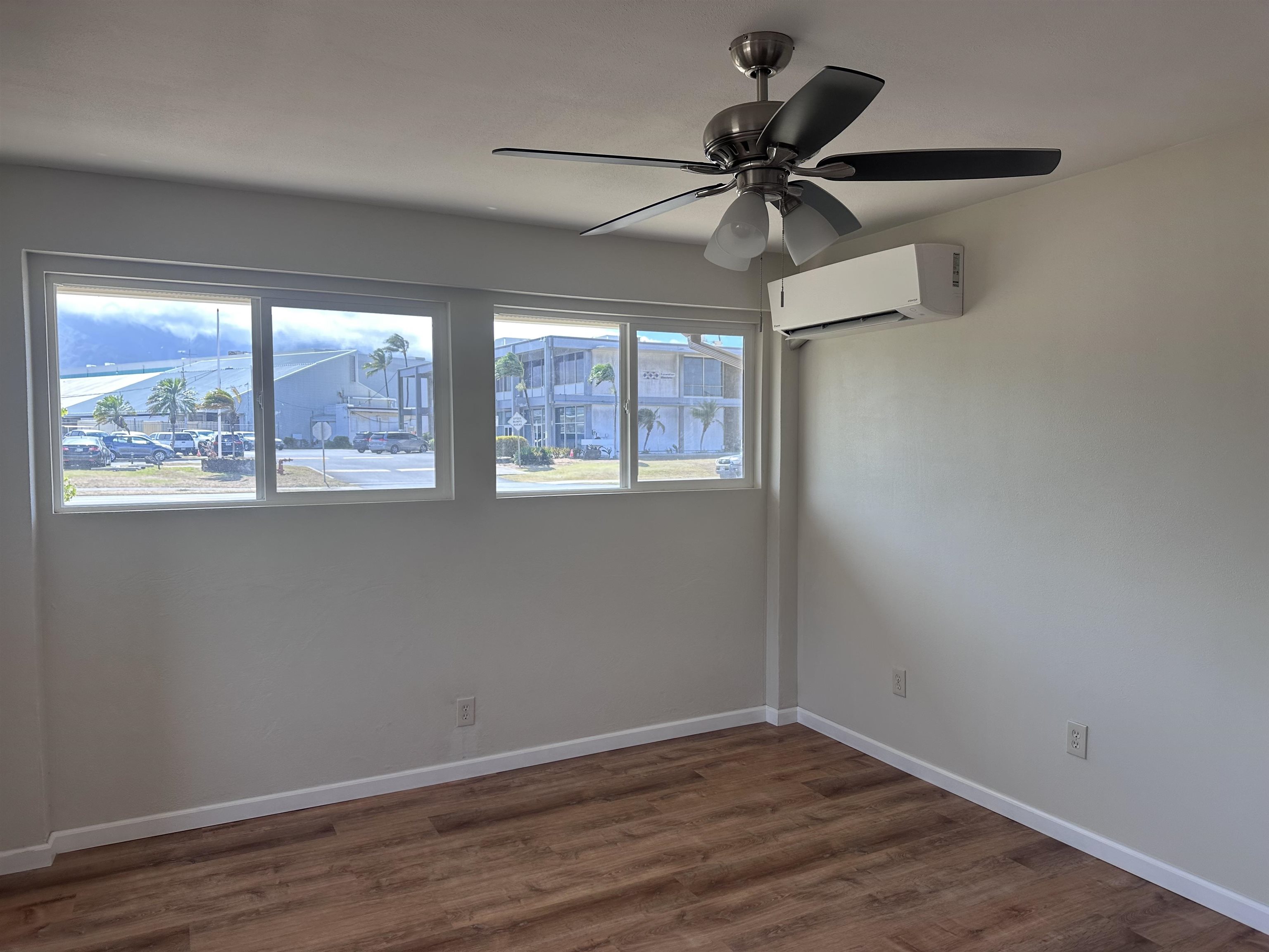 192 Alehele St Property Photo 5