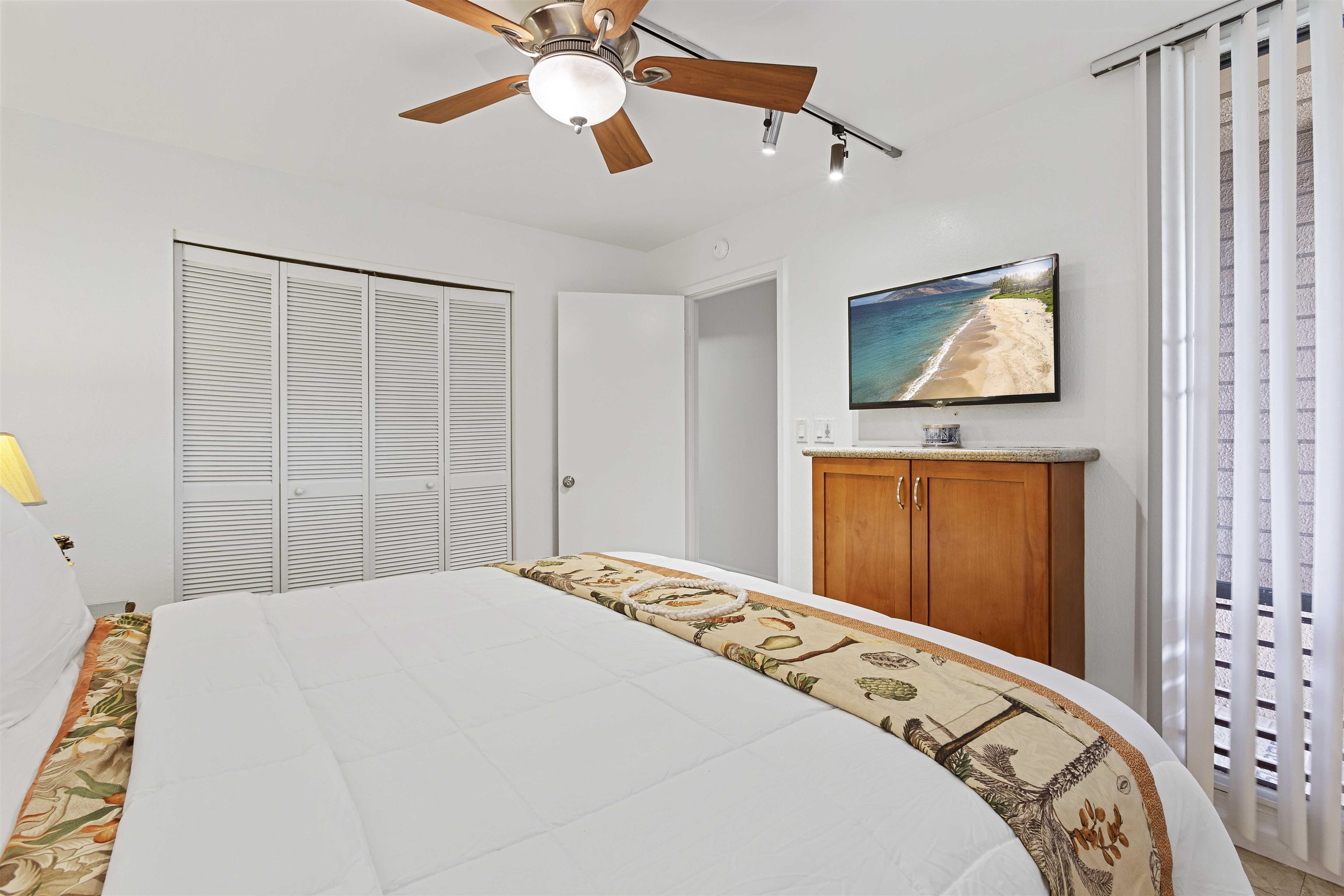 4242 Lower Honoapiilani Rd Property Photo 12