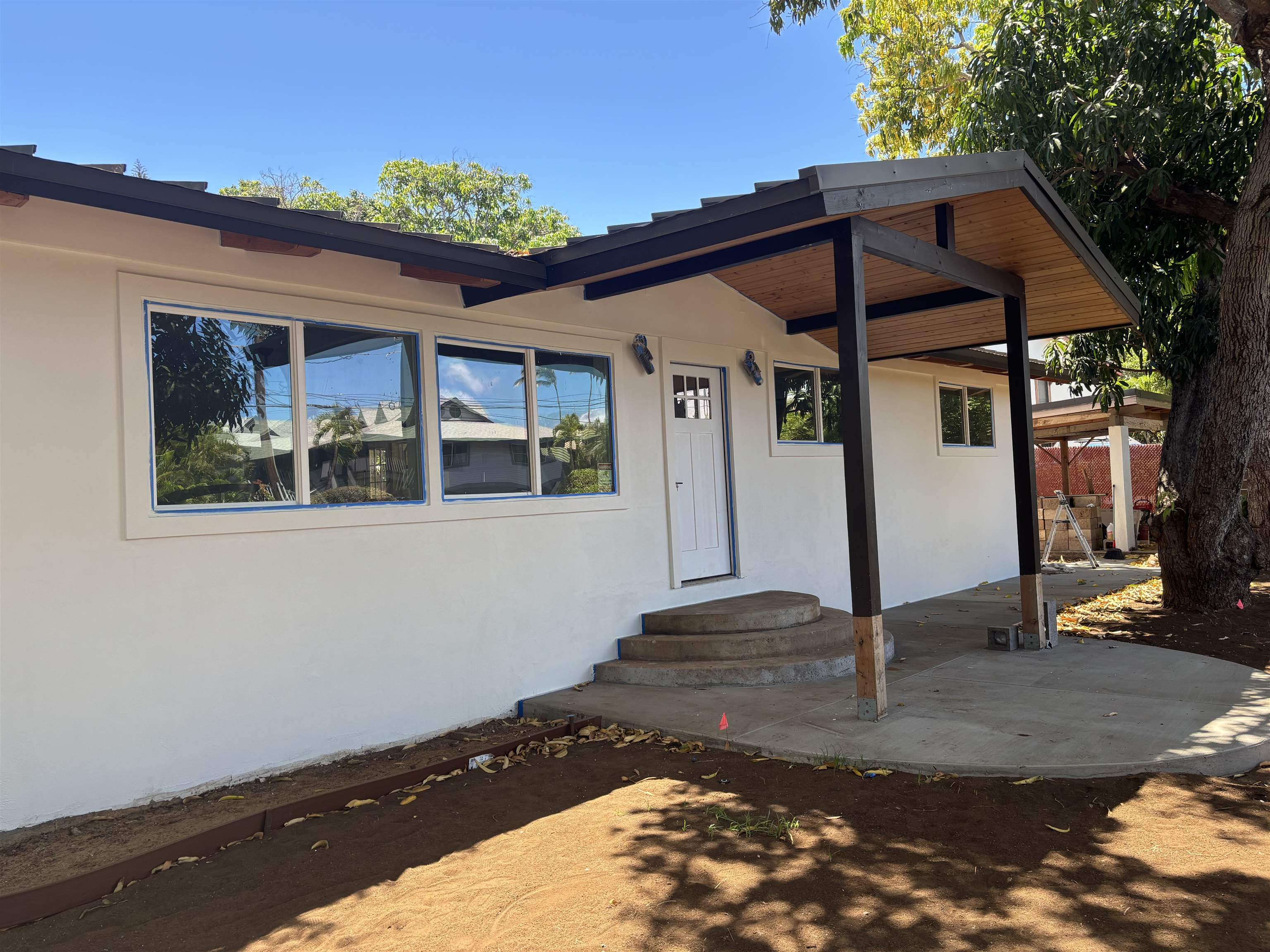 2055 Kanoe St Property Photo 1