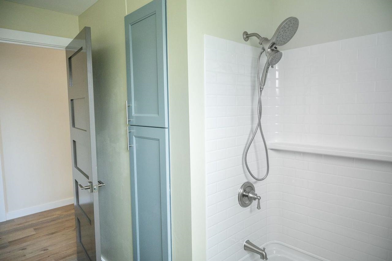 378 N Market St Property Photo 30