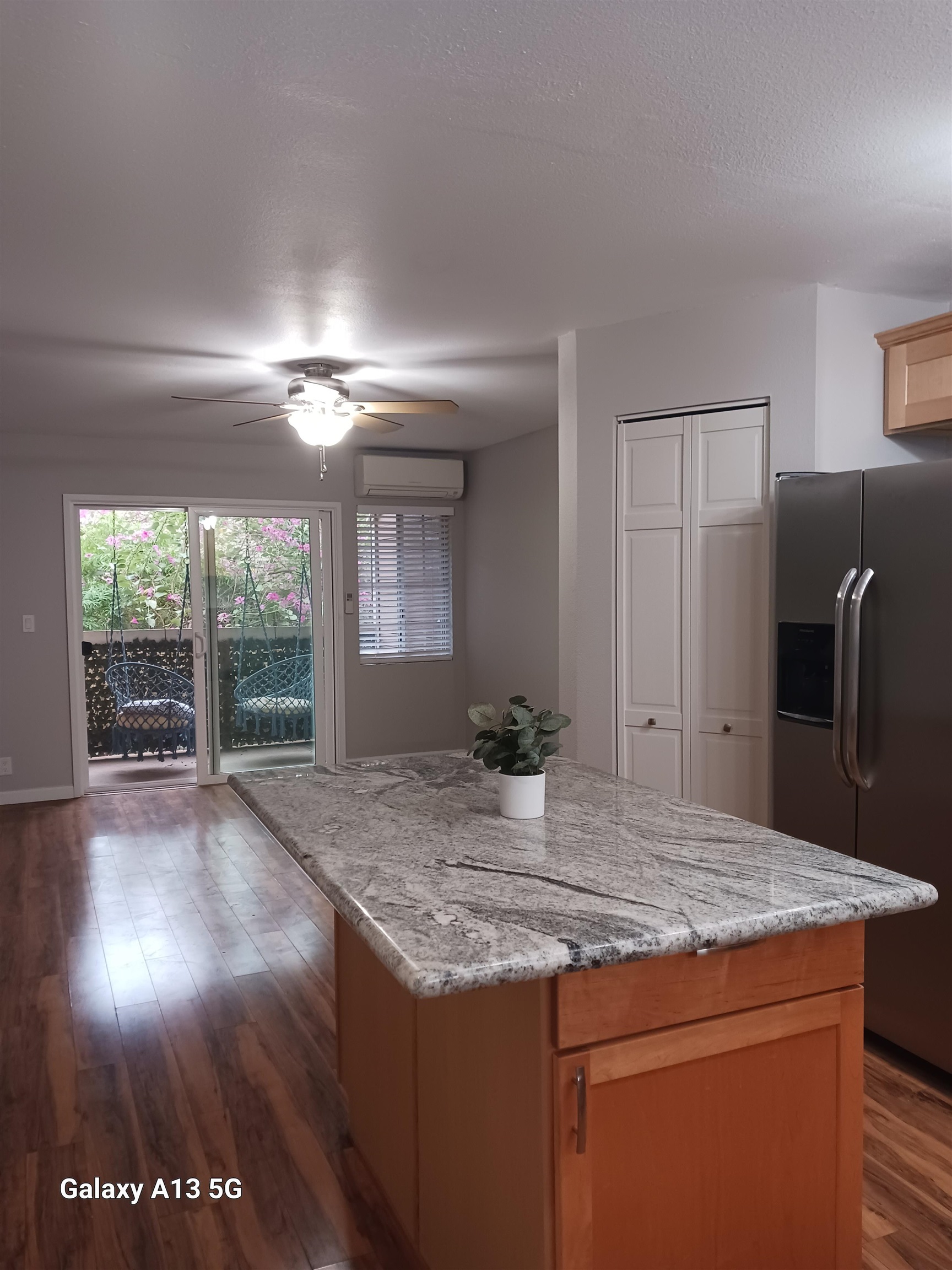 140 Uwapo Rd Property Photo 1