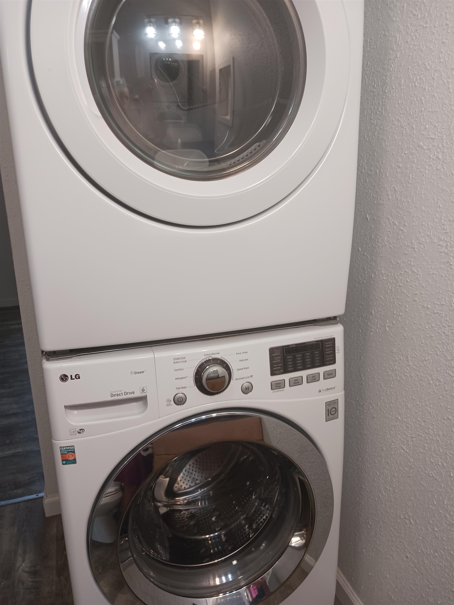 140 Uwapo Rd Property Photo 18