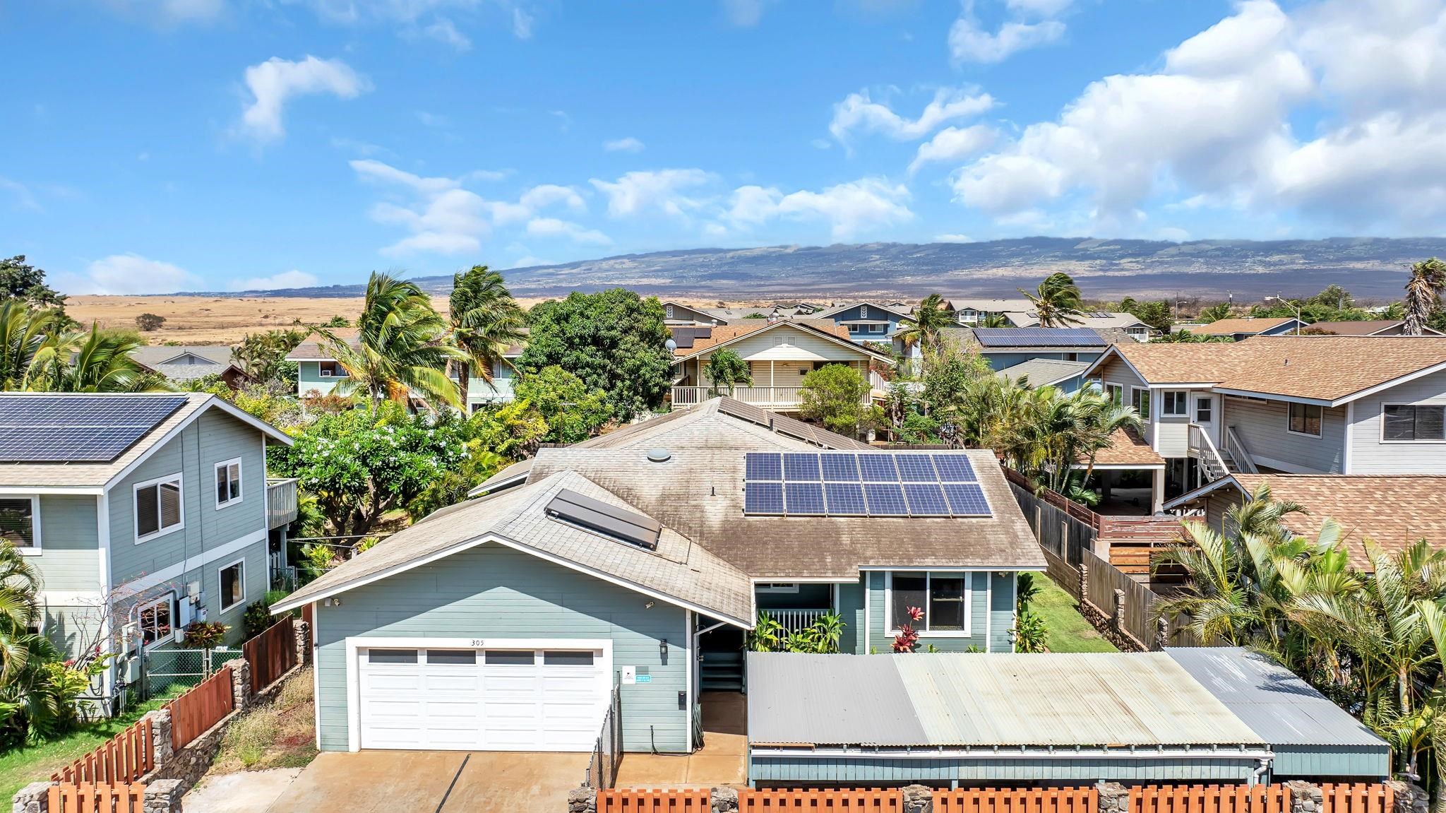 305 Uala Pl Property Photo 2