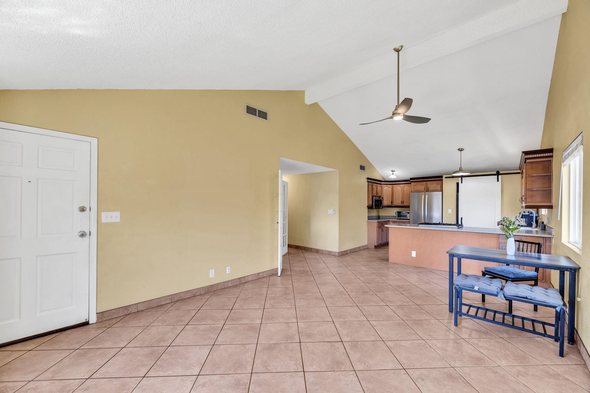 305 Uala Pl Property Photo 7