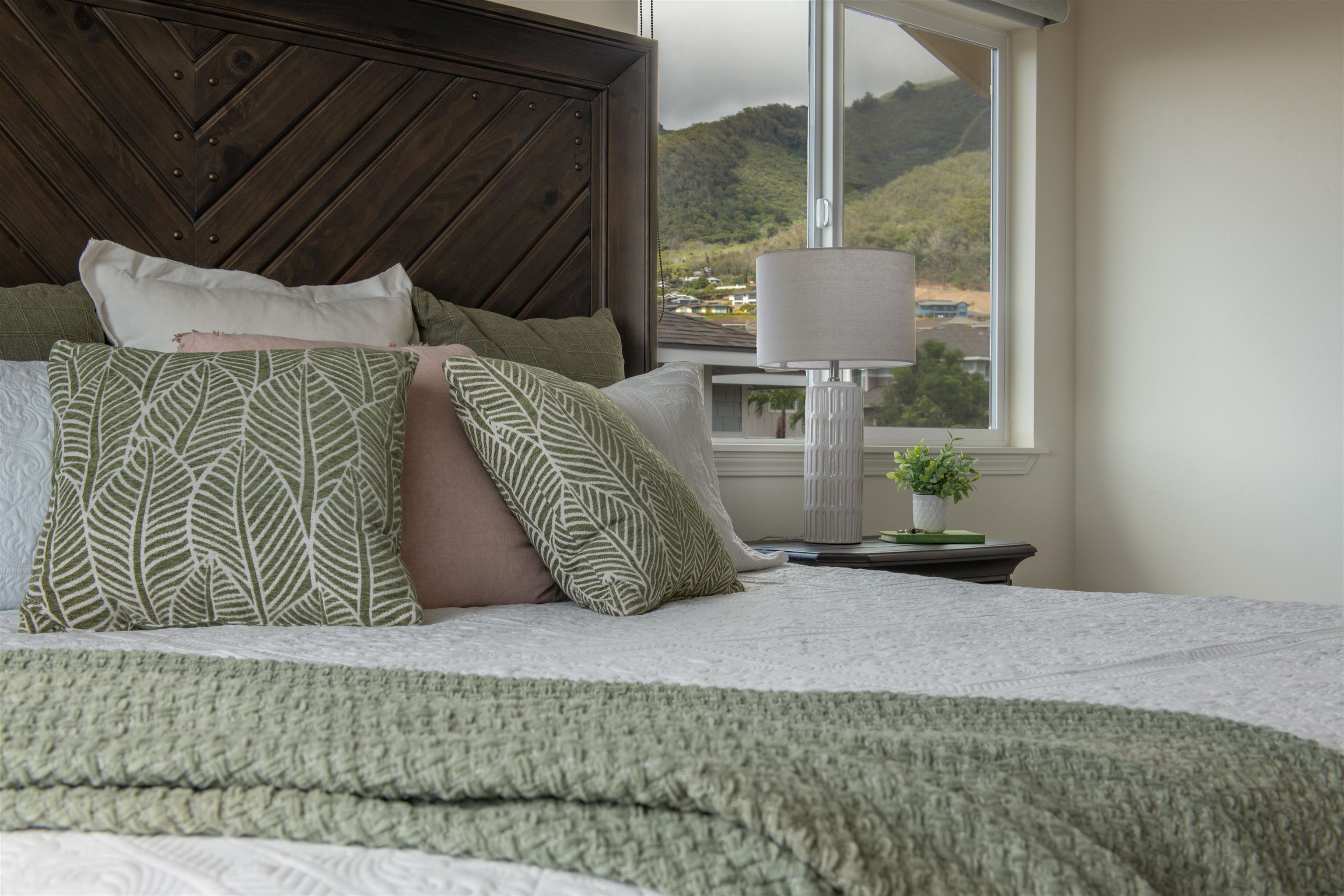 24 Kakawahie St Property Photo 2