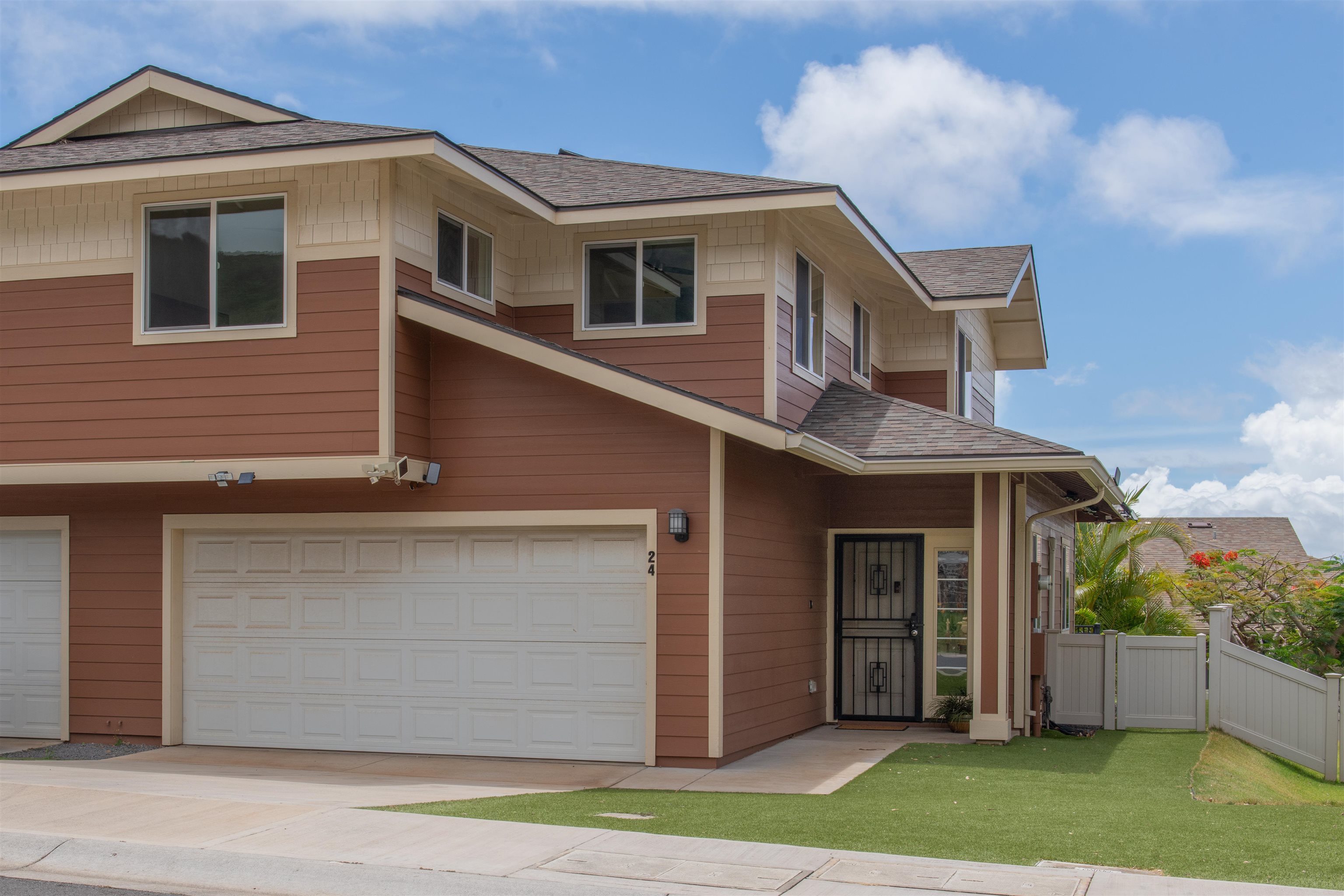 24 Kakawahie St Property Photo 4