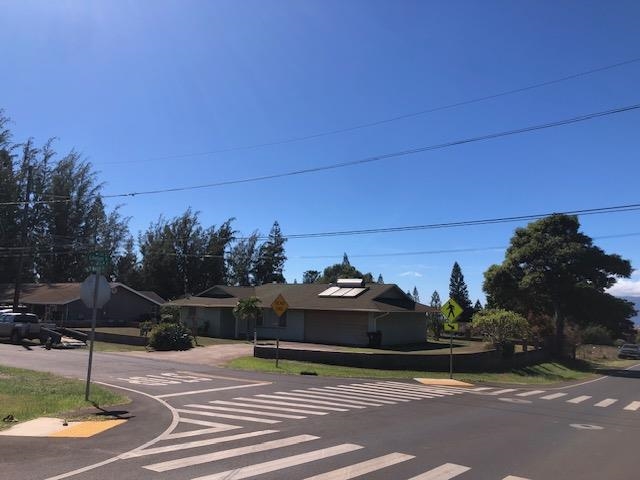 364 Haulani St Property Photo 16