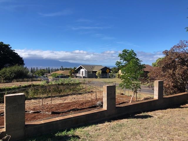 364 Haulani St Property Photo 43