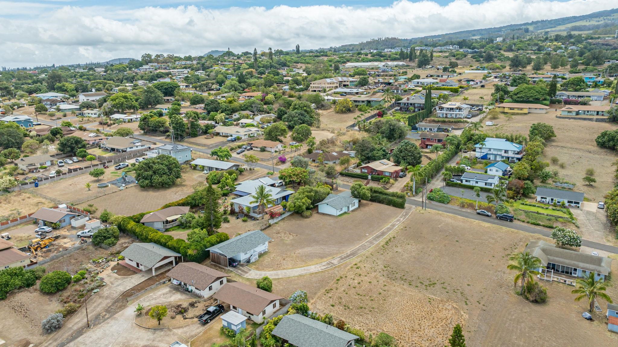 332 Ehilani St Property Photo 23