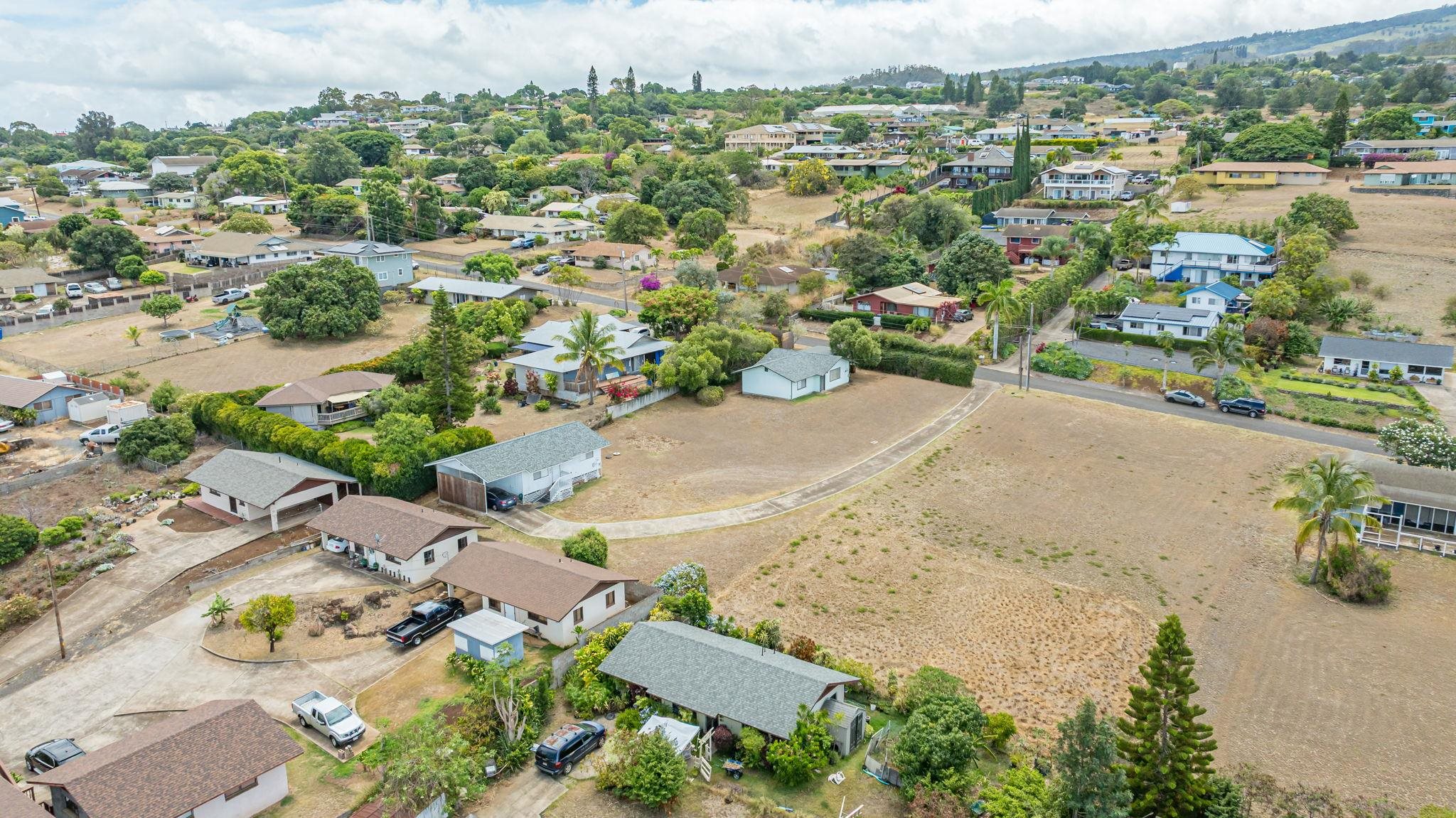 332 Ehilani St Property Photo 25