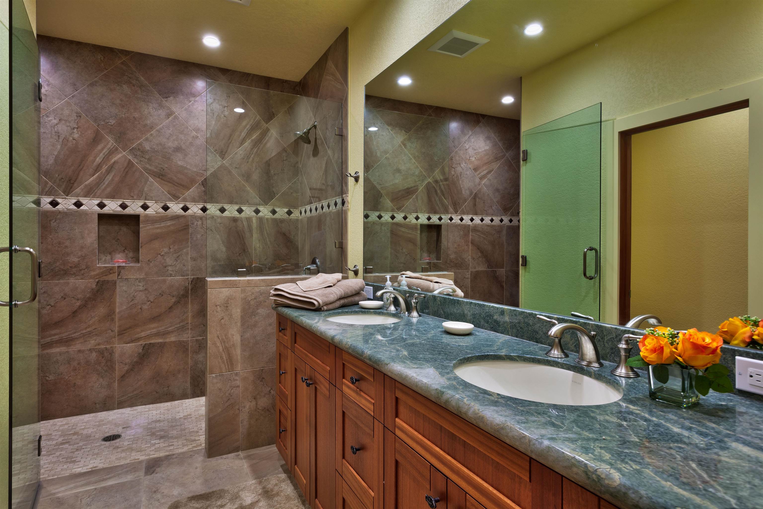 500 Kapalua Dr Property Photo 9