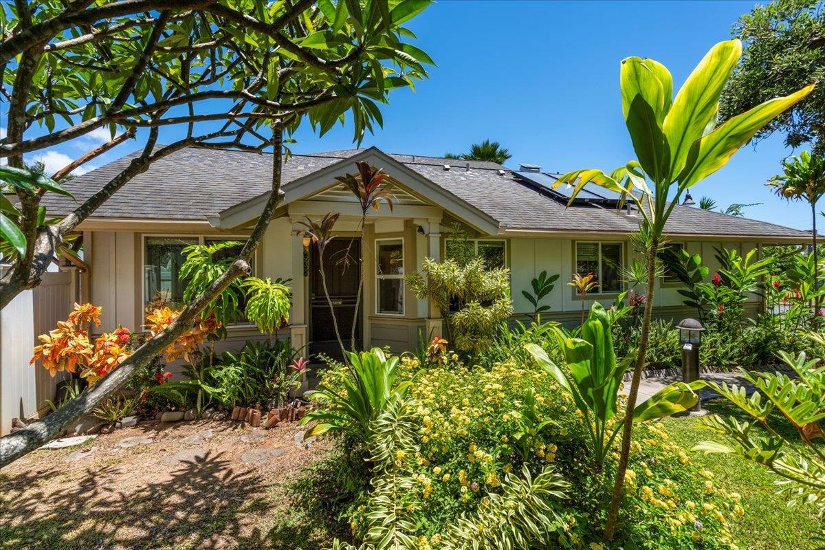 668 Meakanu Ln Property Photo 3