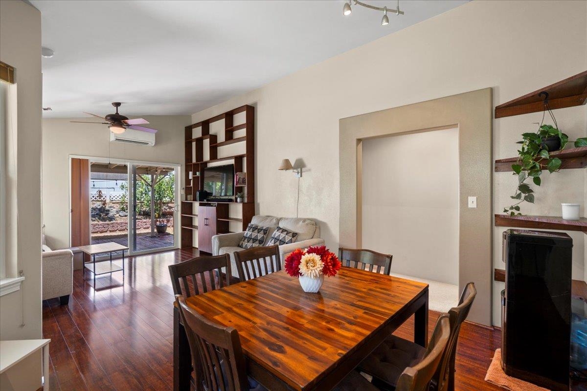 668 Meakanu Ln Property Photo 19