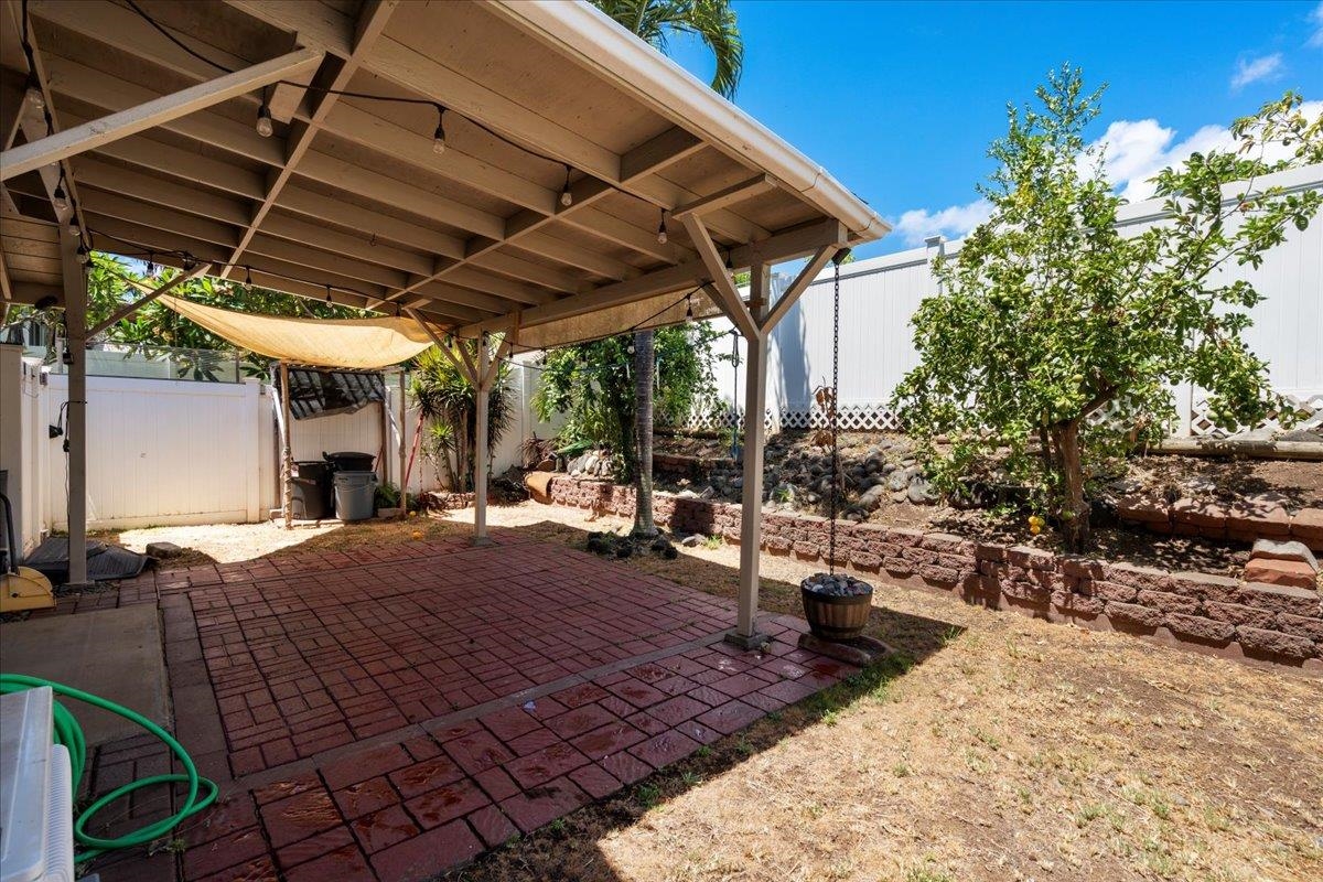 668 Meakanu Ln Property Photo 24