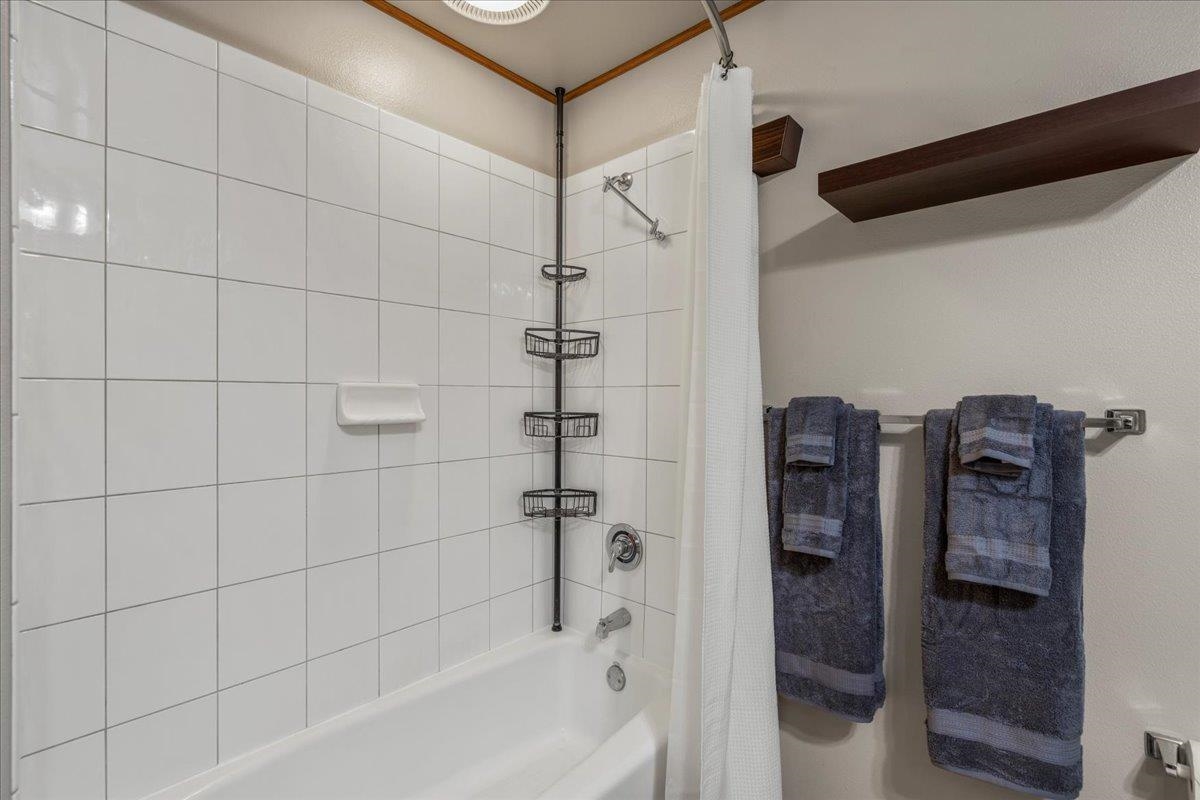 668 Meakanu Ln Property Photo 29