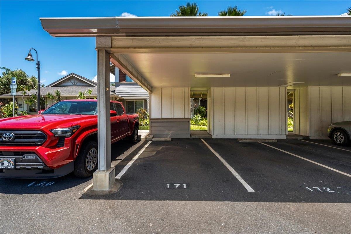 668 Meakanu Ln Property Photo 37