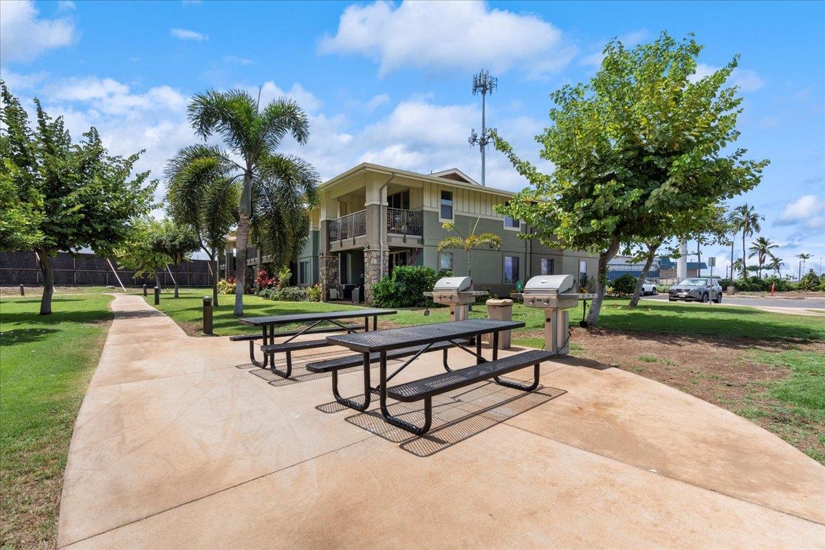 1500 Limahana Cir Property Photo 24