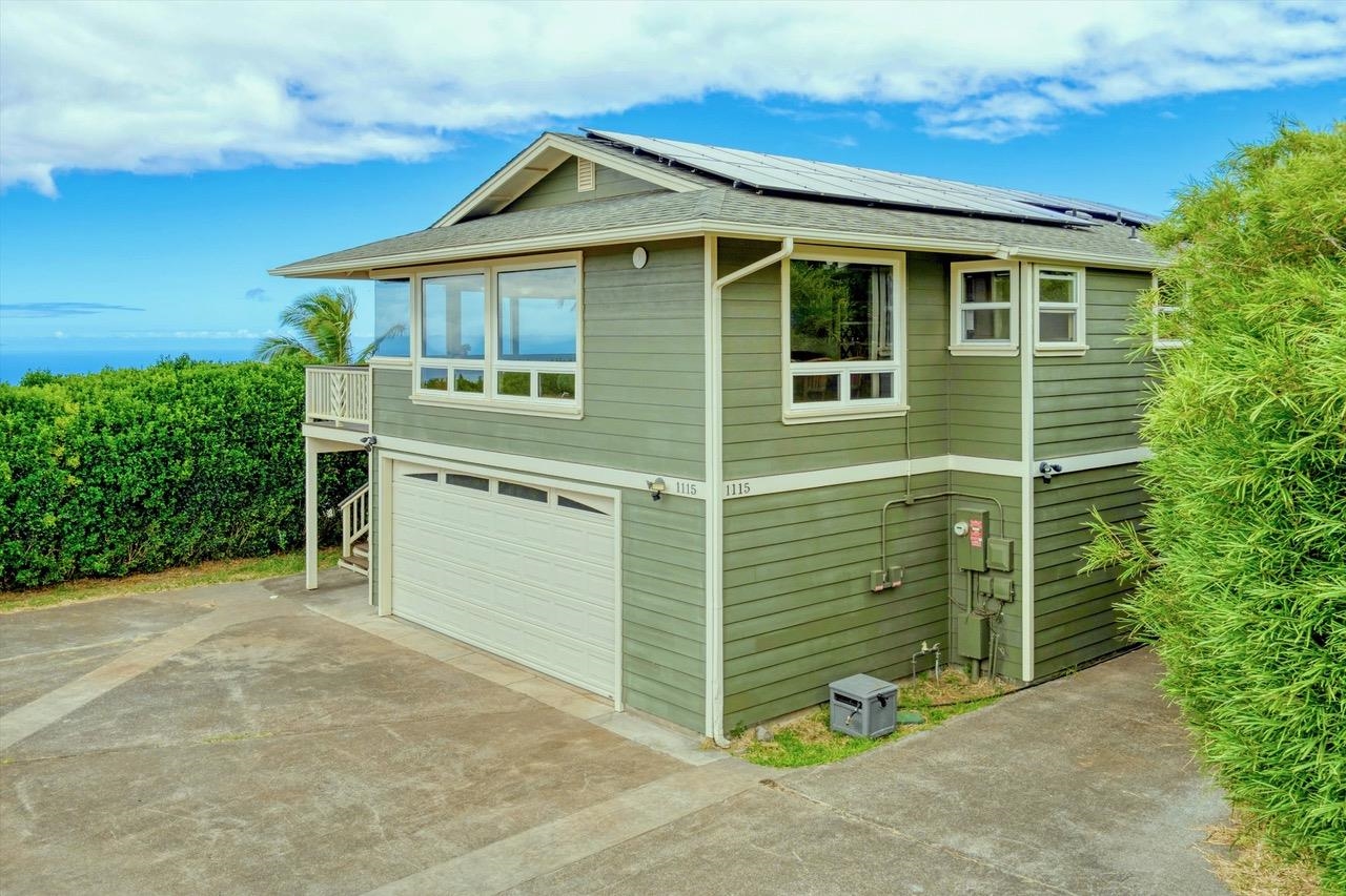 1115 Pookela Rd Property Photo 1