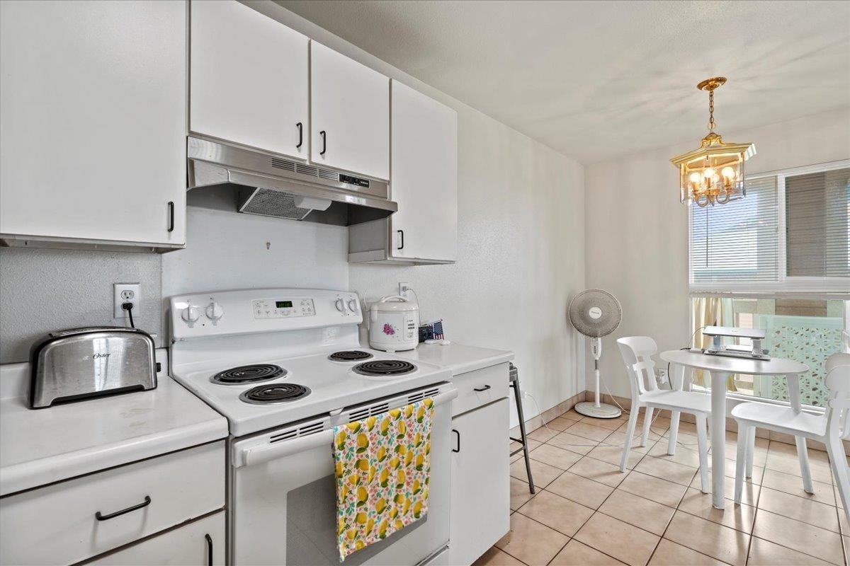 52 Kopi Ln Property Photo 3