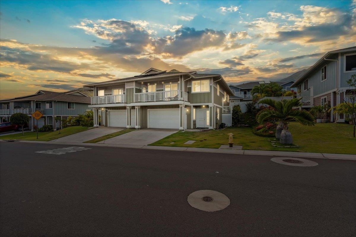 163 Akialoa St
