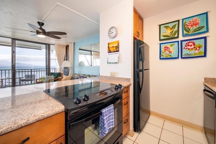 190 Hauoli St Property Photo 6