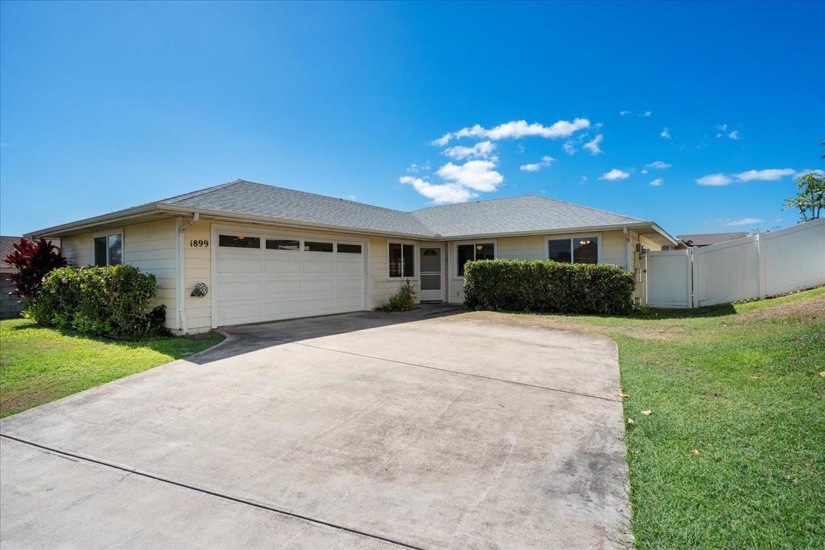 1899 Keahikano Pl Property Photo 1